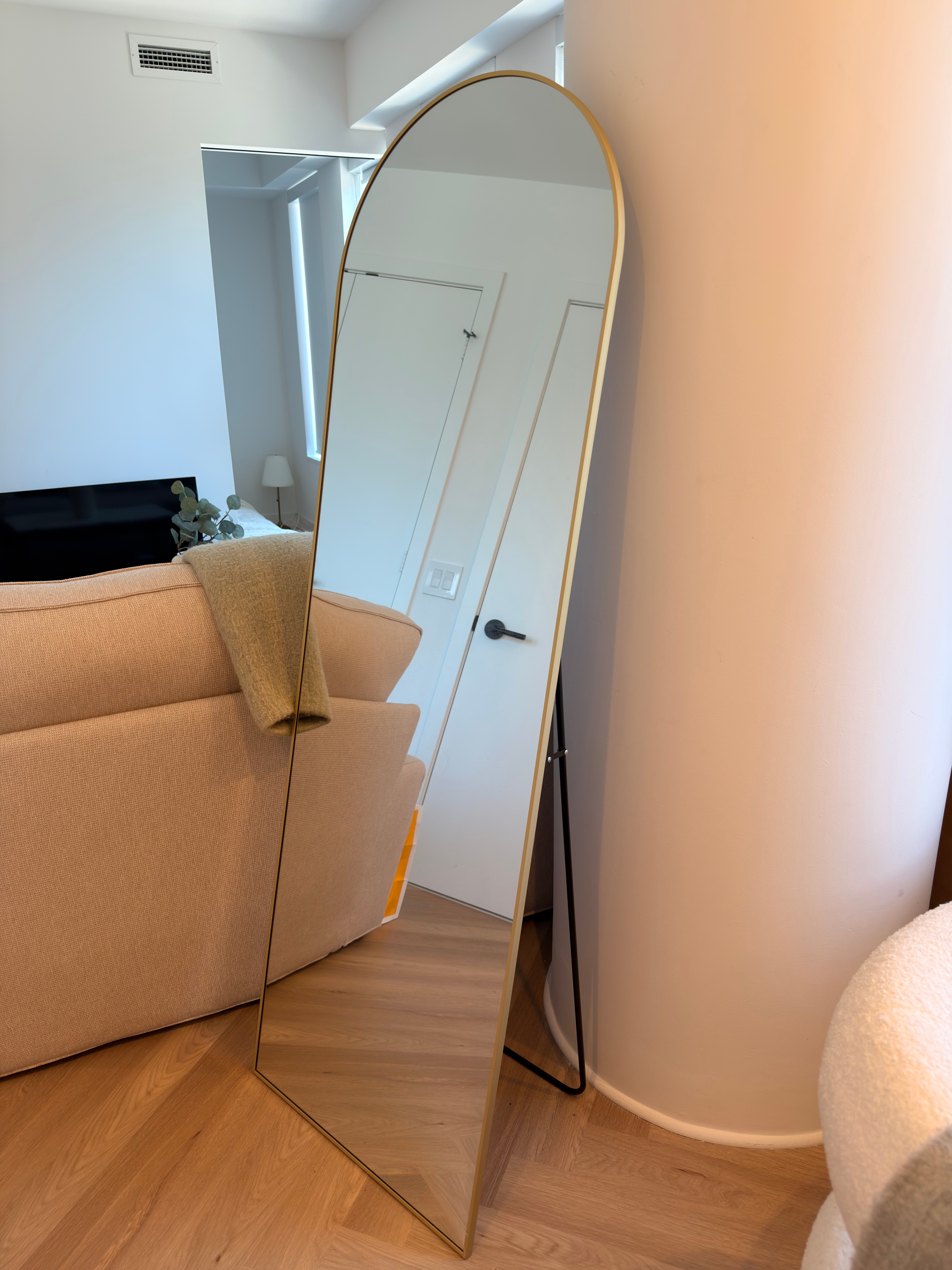 ✨ Beautiful Gold Arched Full-Length Mirror – Like New - photo 5