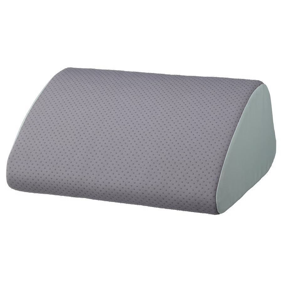 Ergonomic footrest