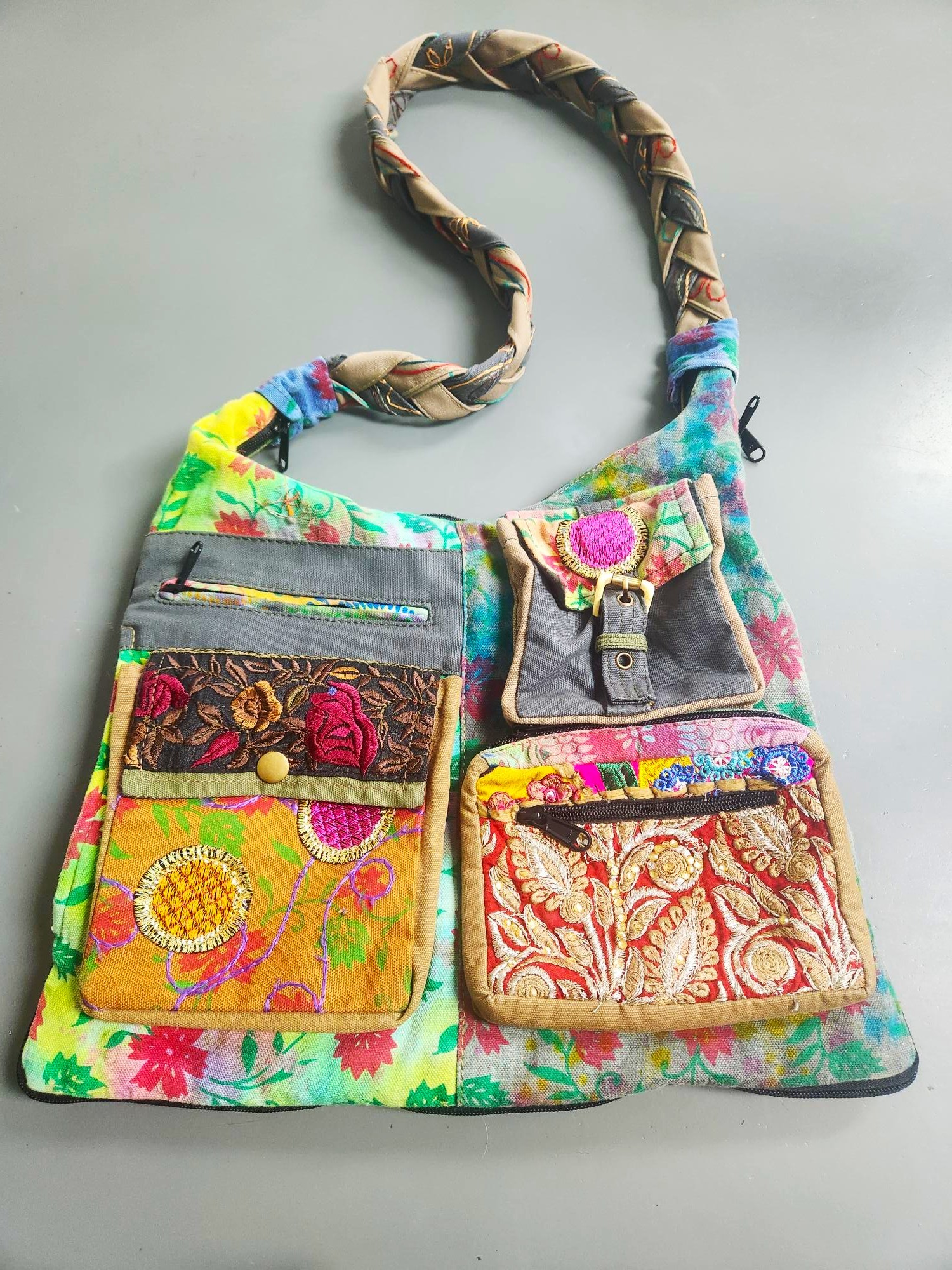 Hippie Boho Shoulder Bag, Expandable, Colourful and Multi-Pocket
