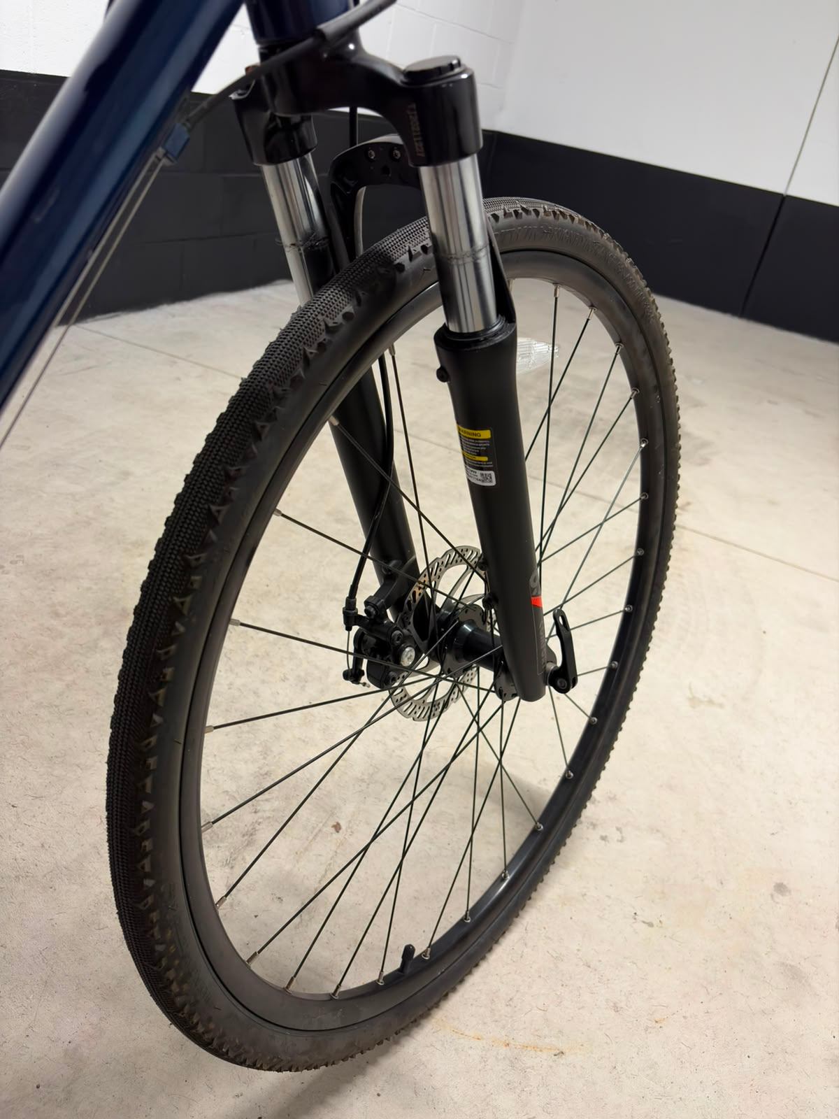 Hybrid 9-speed Bike - photo 4