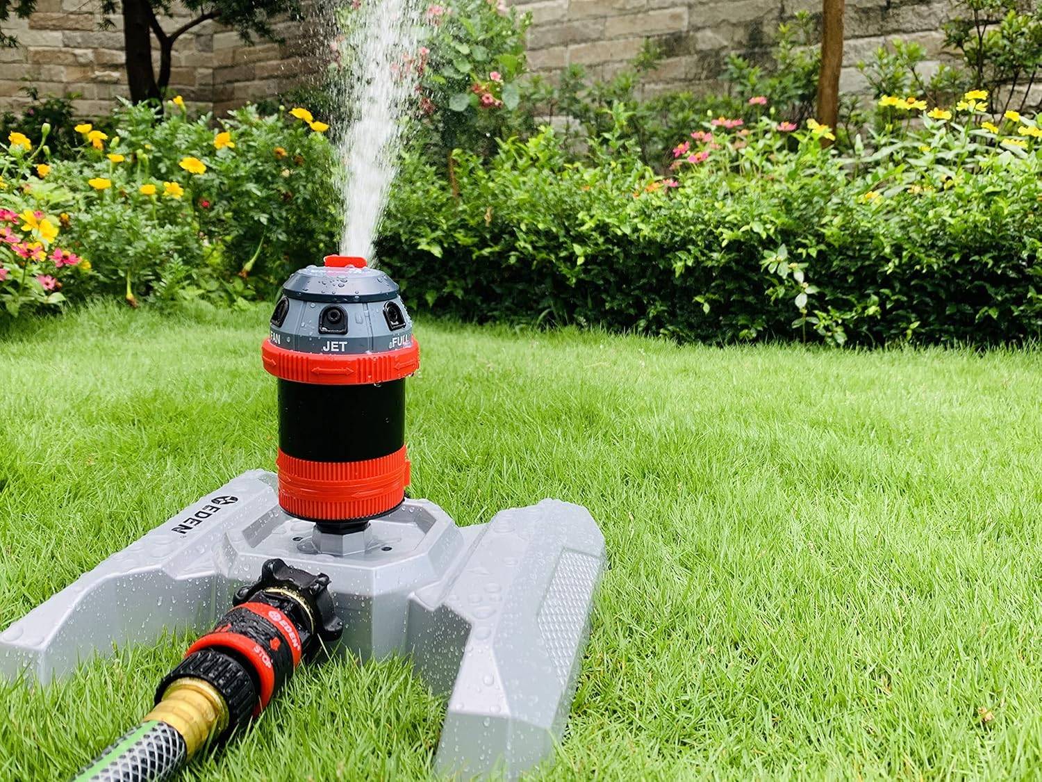 Eden Oscillating Sprinkler with Multiple Spray Patterns - photo 2