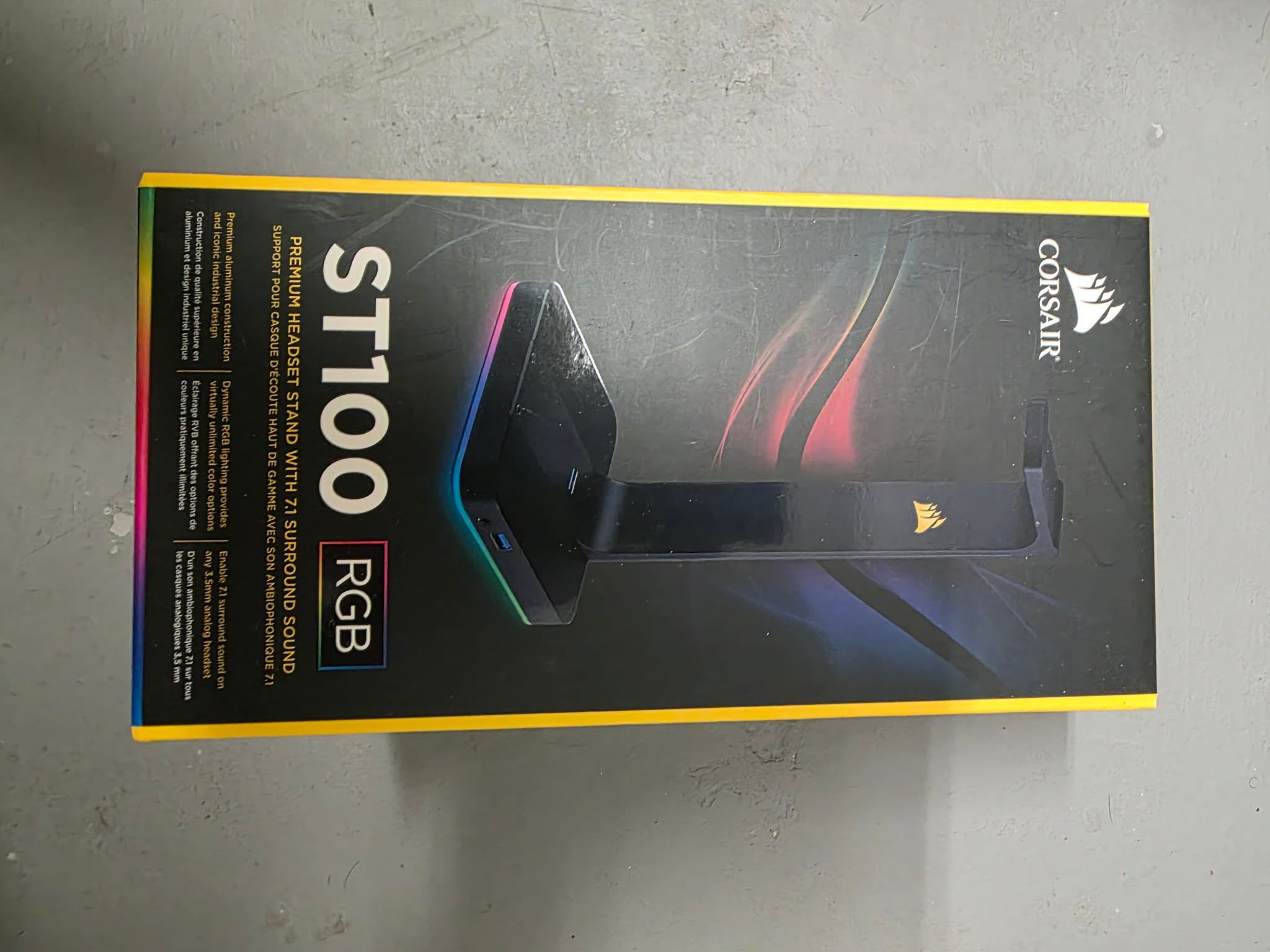 Corsair ST100 RGB Headset Stand