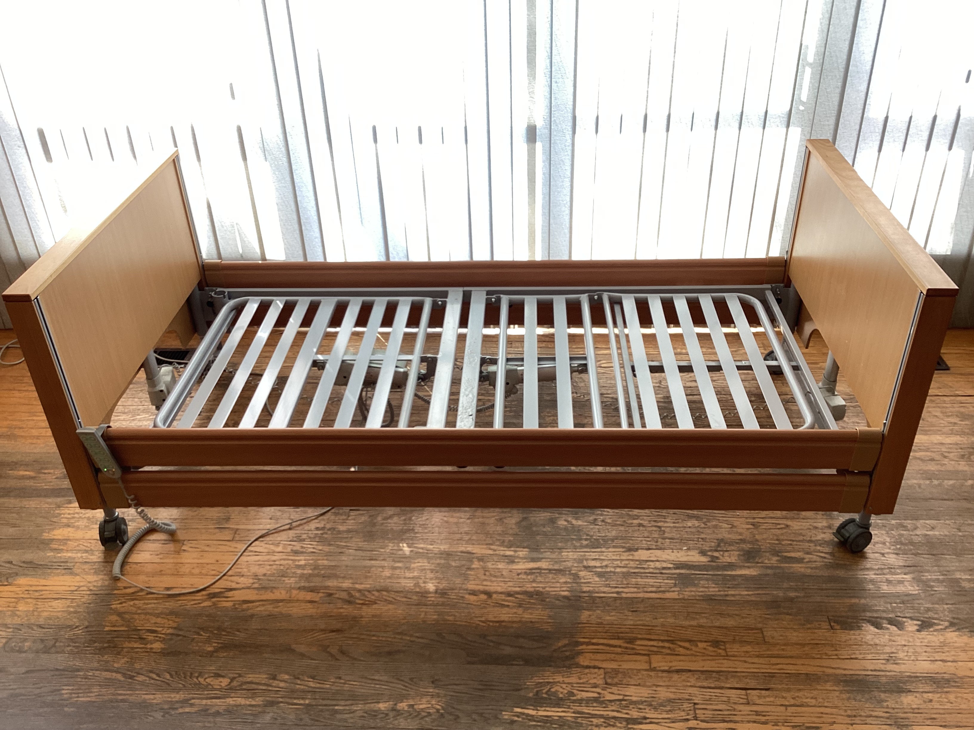 Vital Mobility VitalFlex Homecare Bed - photo 2