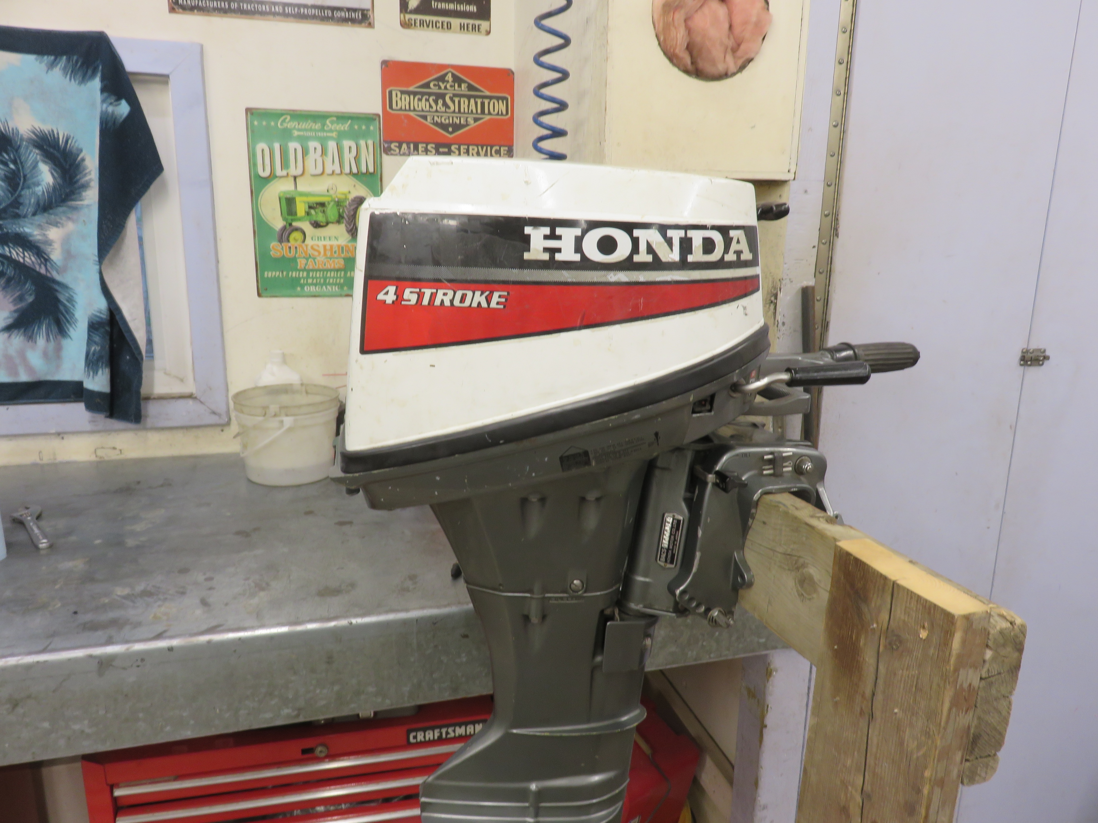 8 HP Outboard Honda Motor - photo 3