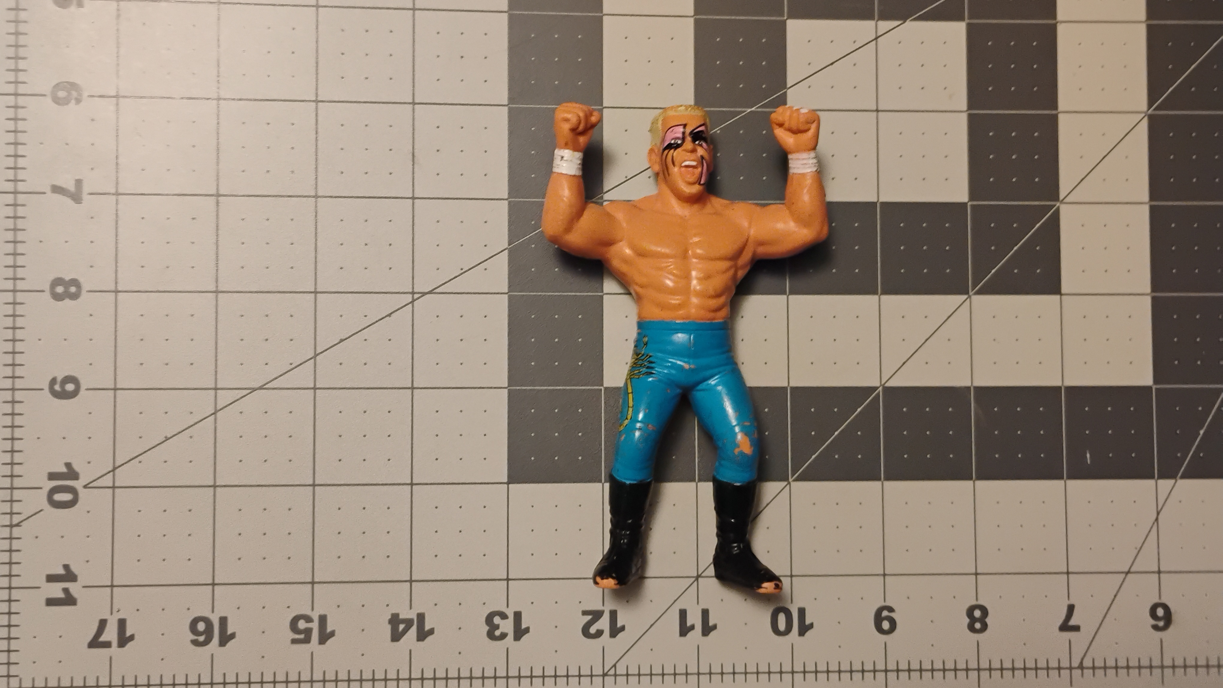 1990 Galoob WCW Surfer Sting Stinger Wrestling Action Figure