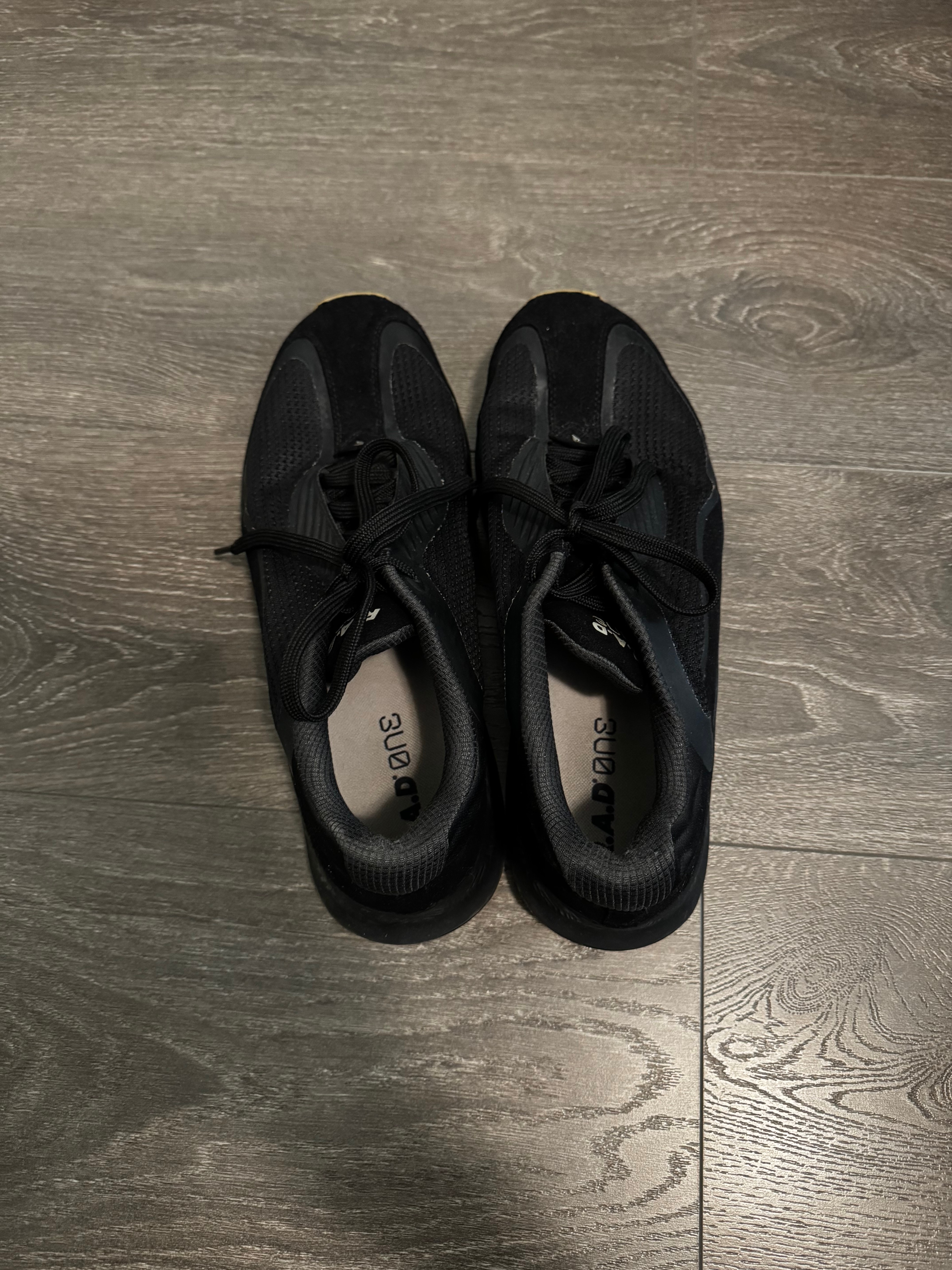 R.A.D. crosstraining shoes