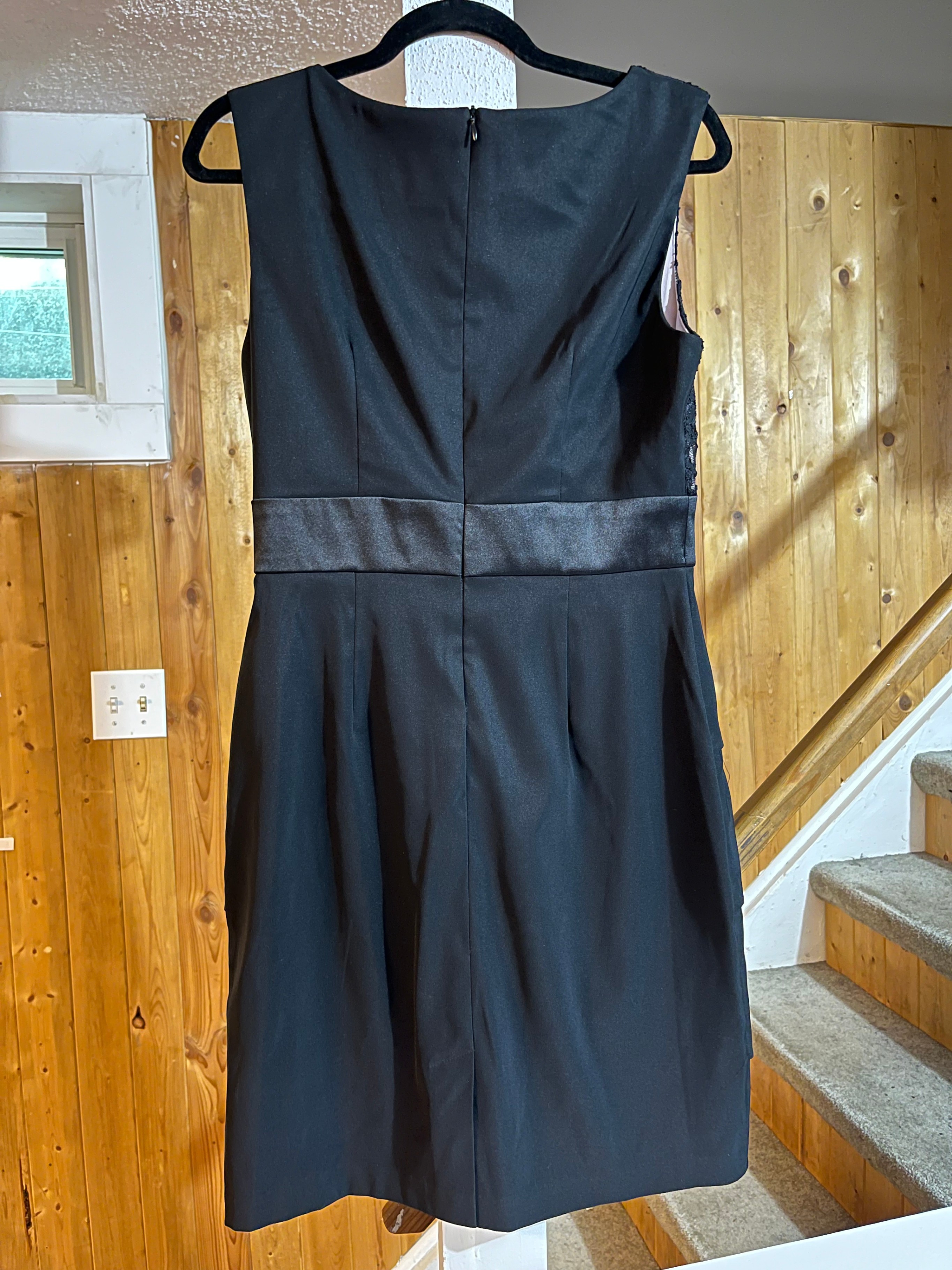 Laura Black Lace Cocktail Dress – Size 8 - photo 4