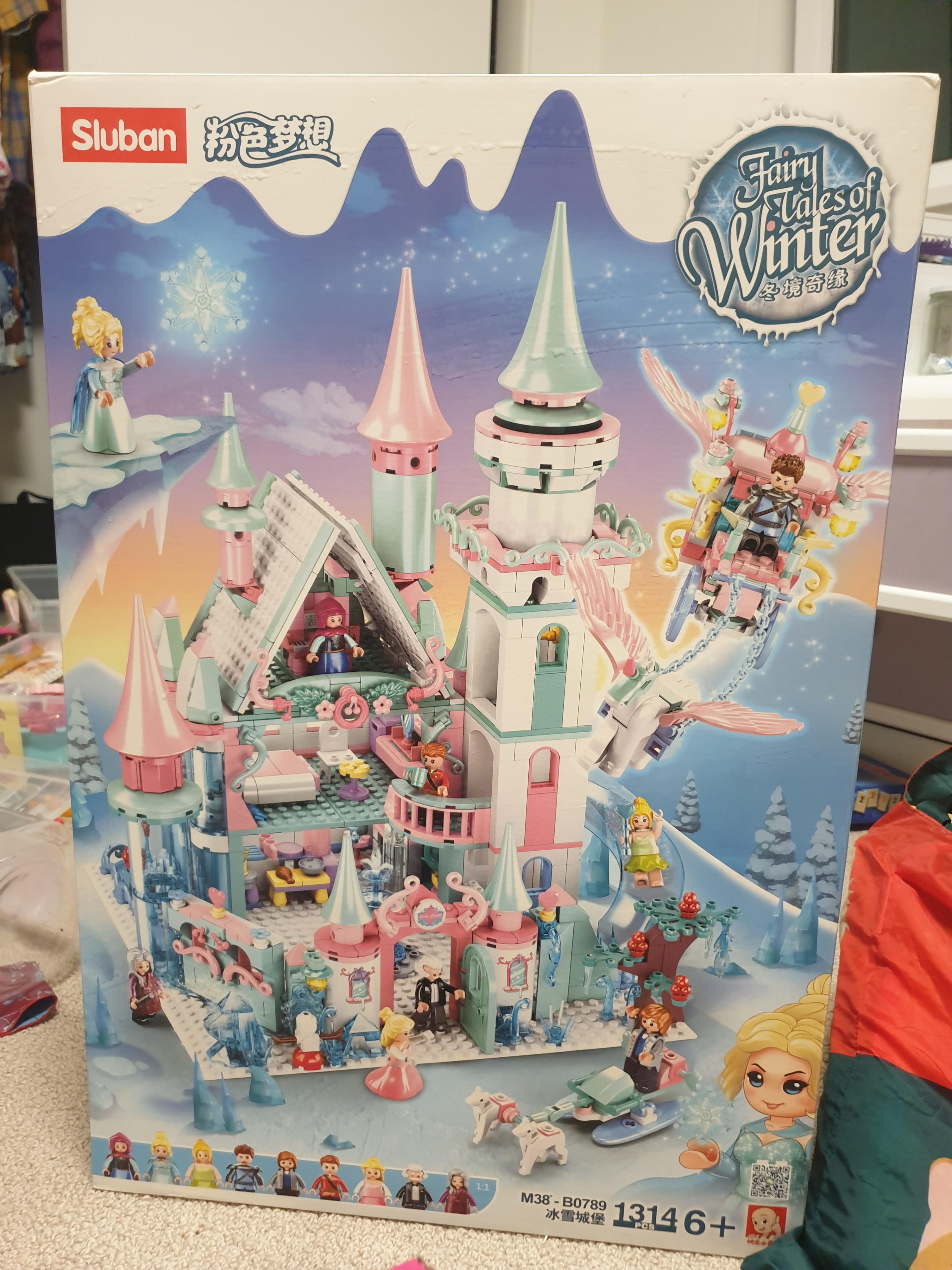 Sluban Fairy Tales of Winter Building Set – Unopened - photo 2
