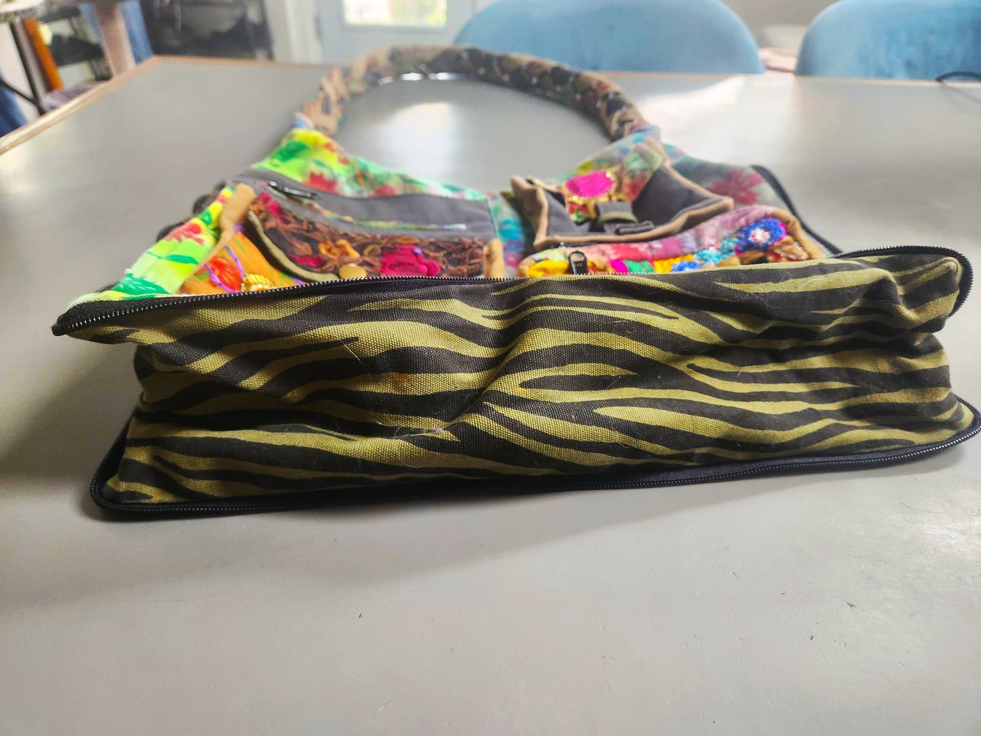 Hippie Boho Shoulder Bag, Expandable, Colourful and Multi-Pocket - photo 4