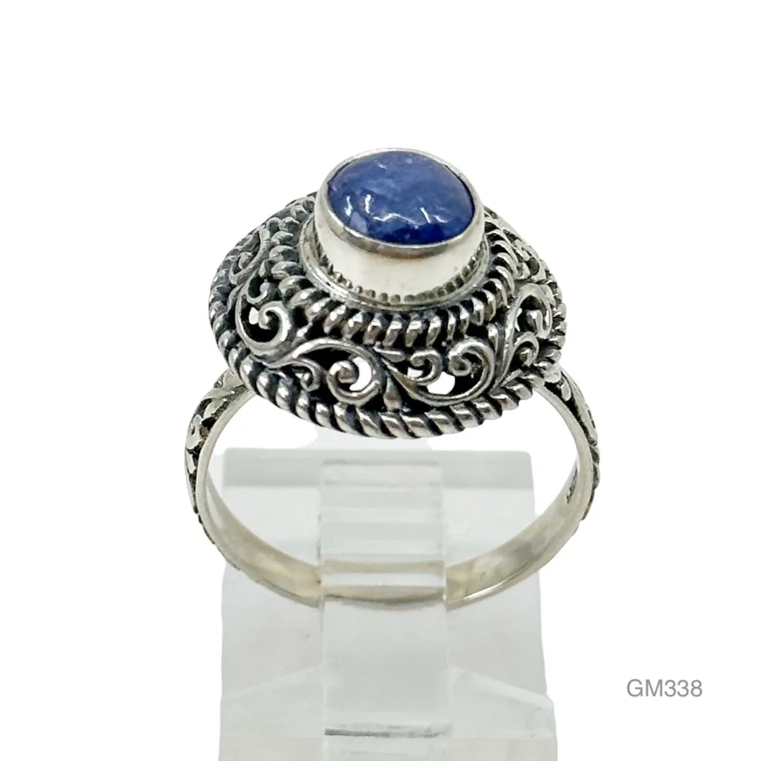 Sterling silver carved iolite ring - GM338