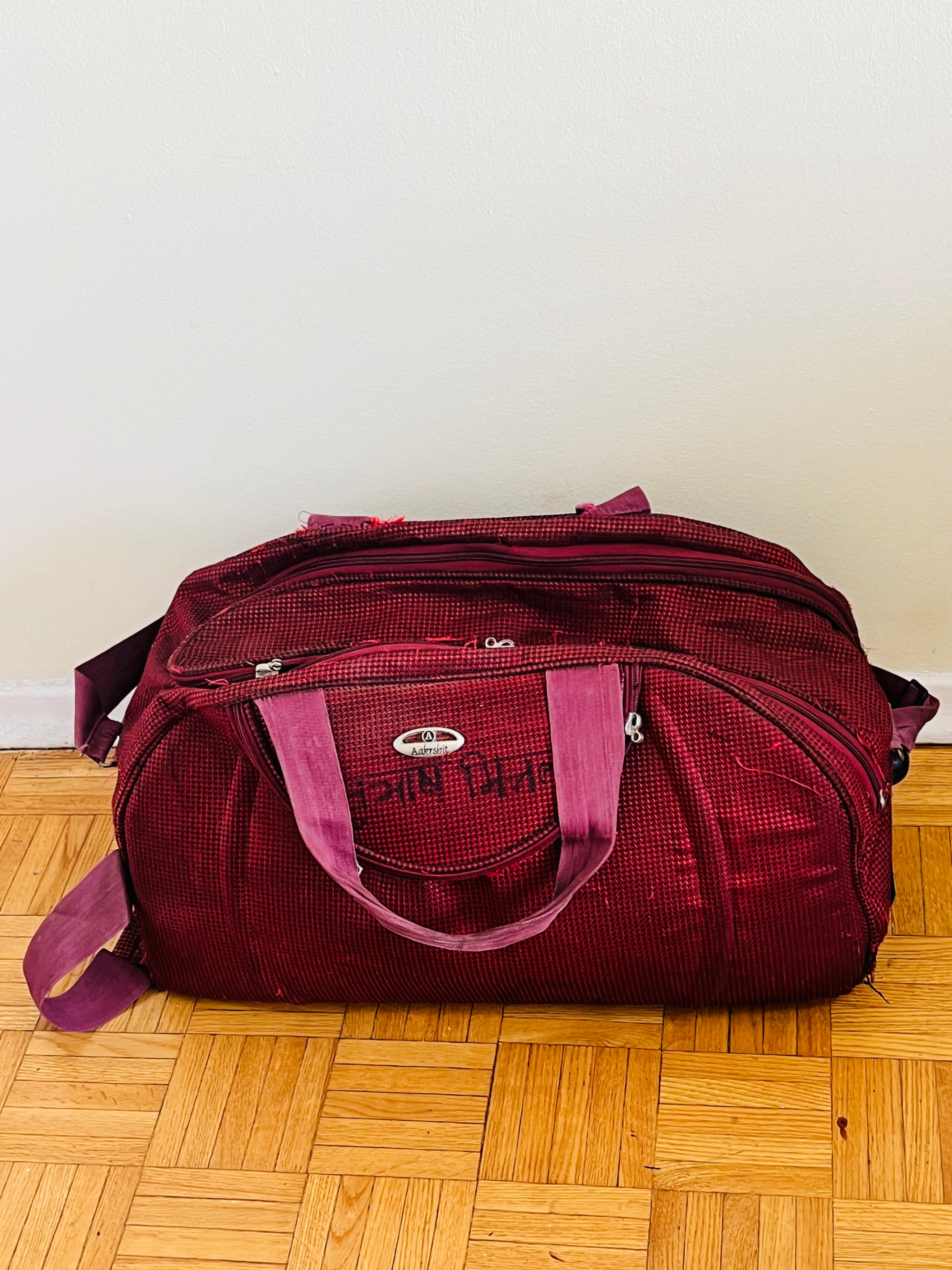 Red Color Luggage travel bag with 2 wheels 56cm x 30cm x 30cm