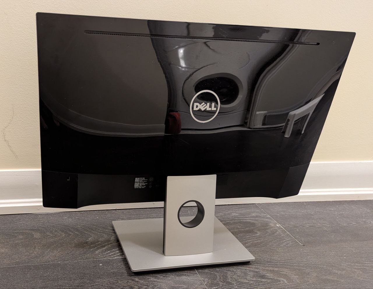 Dell 24" FHD Monitor (SE2422H) - Great Condition! - photo 3