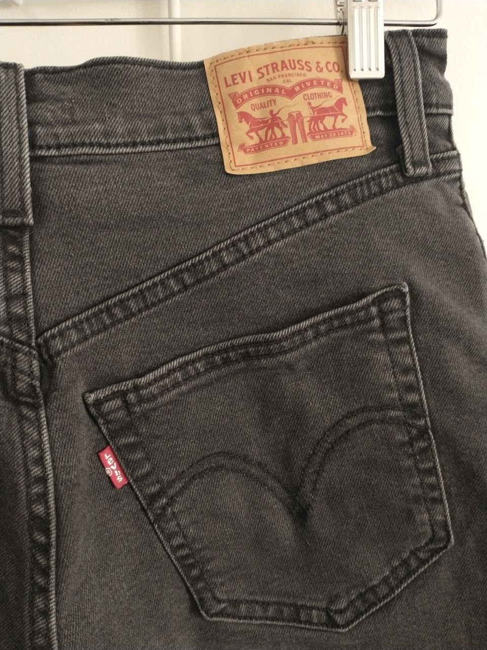 Levis - Grey-wash High Rise New - photo 4