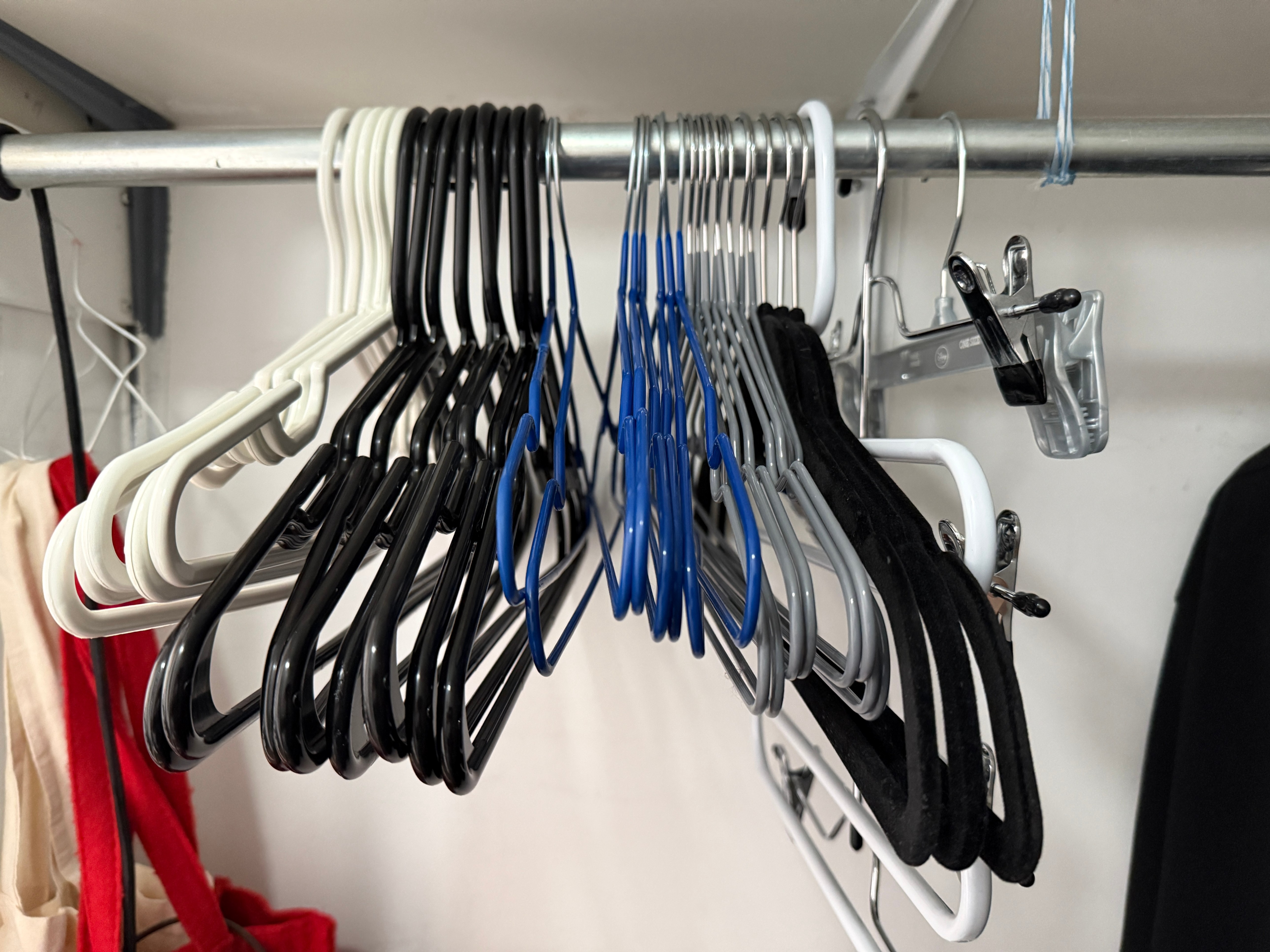 35 Clothes Hangers Bundle for Closet