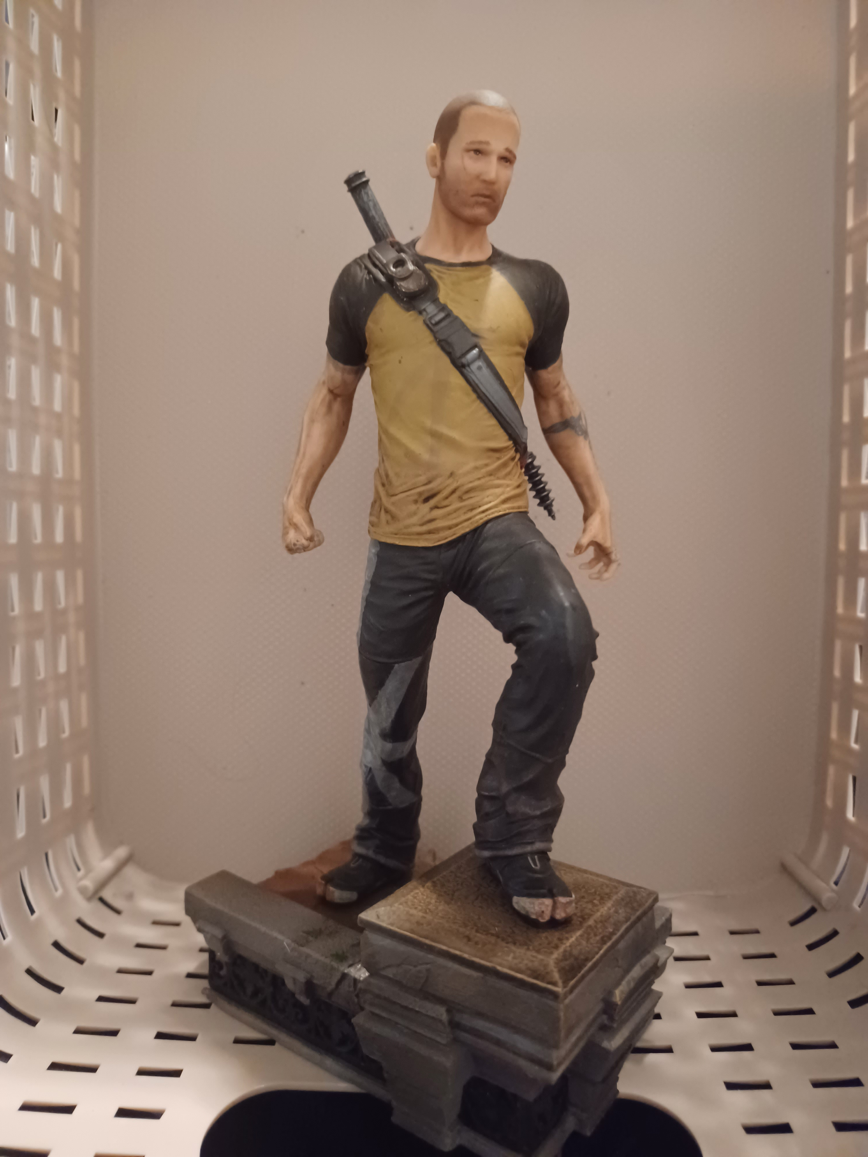 inFamous 2 Cole Macgrath Hero Edition 8" Statue