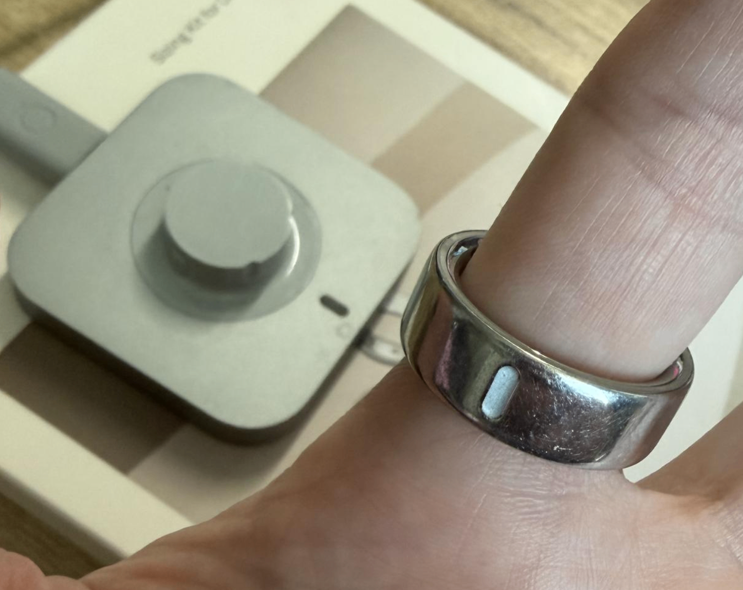 Oura Ring 4- Silver - Size 9 - photo 2