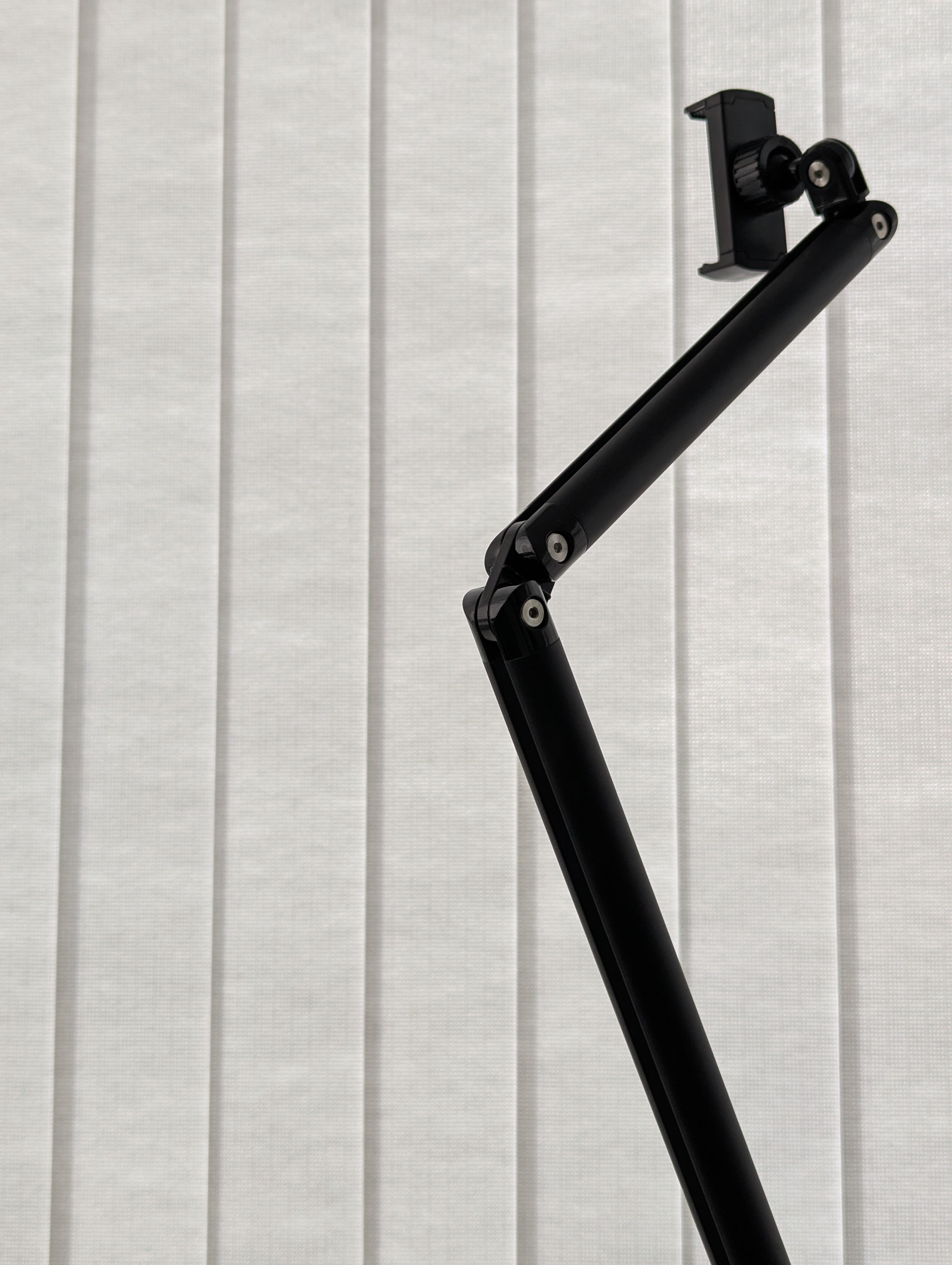 ULANZI TH07 Floor Stand Phone Holder - photo 5