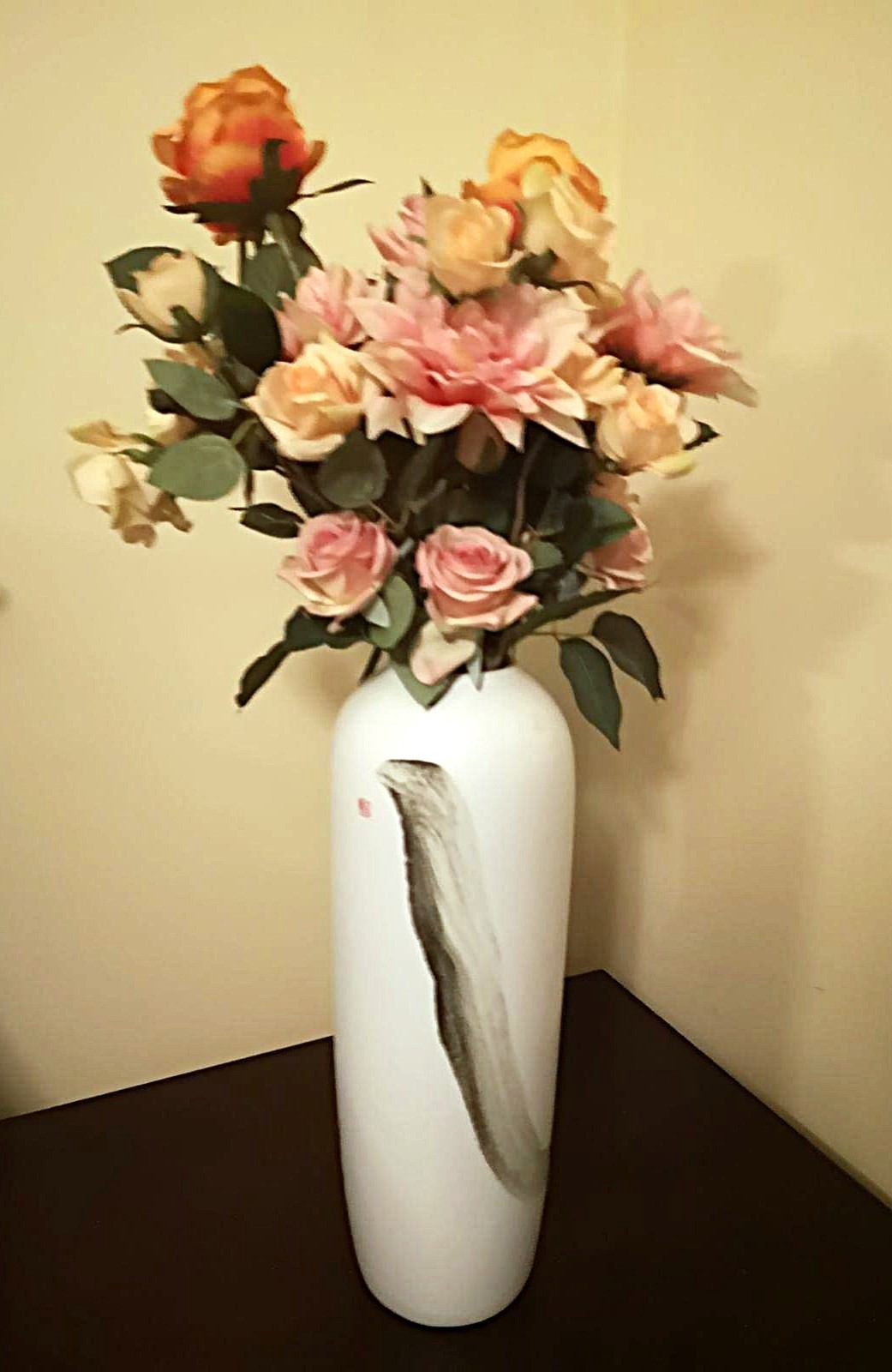 Matching Set of 2 Zen Decorative Vases with flowers - photo 2