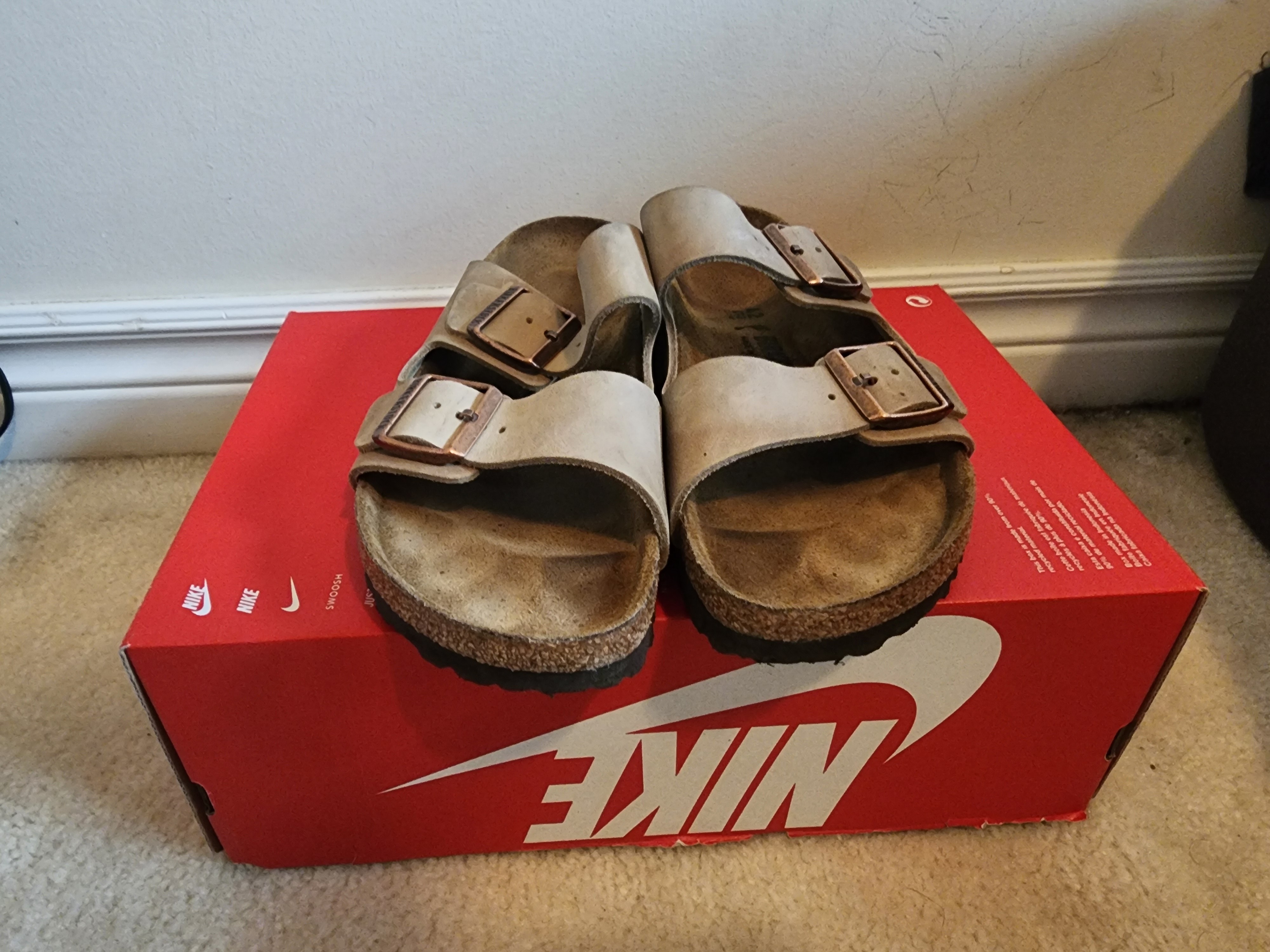 Birkenstock Size 42 (Men's 9 / Women's 11)