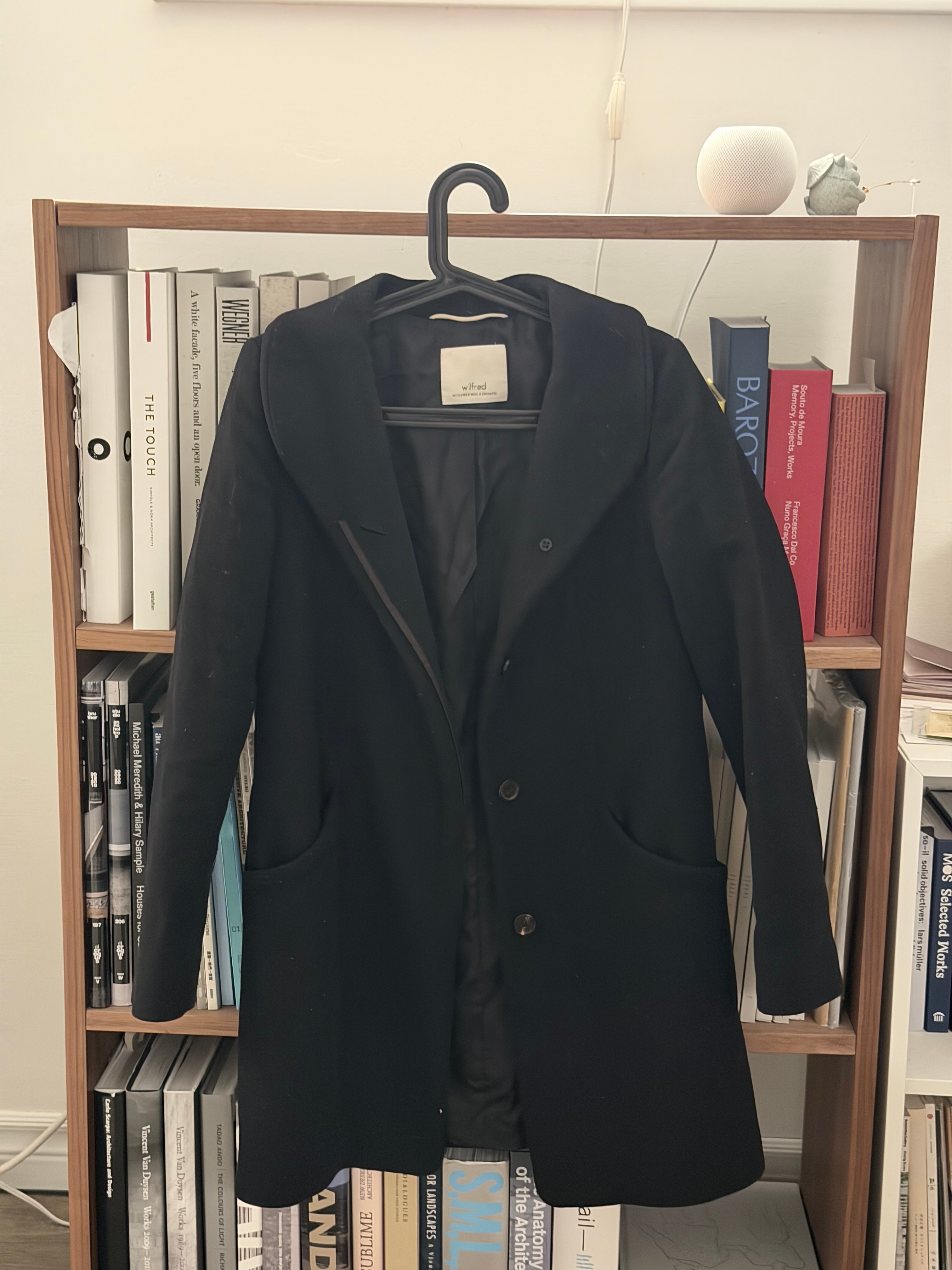 Aritzia Wilfred Black Colour Cocoon Wool Coat