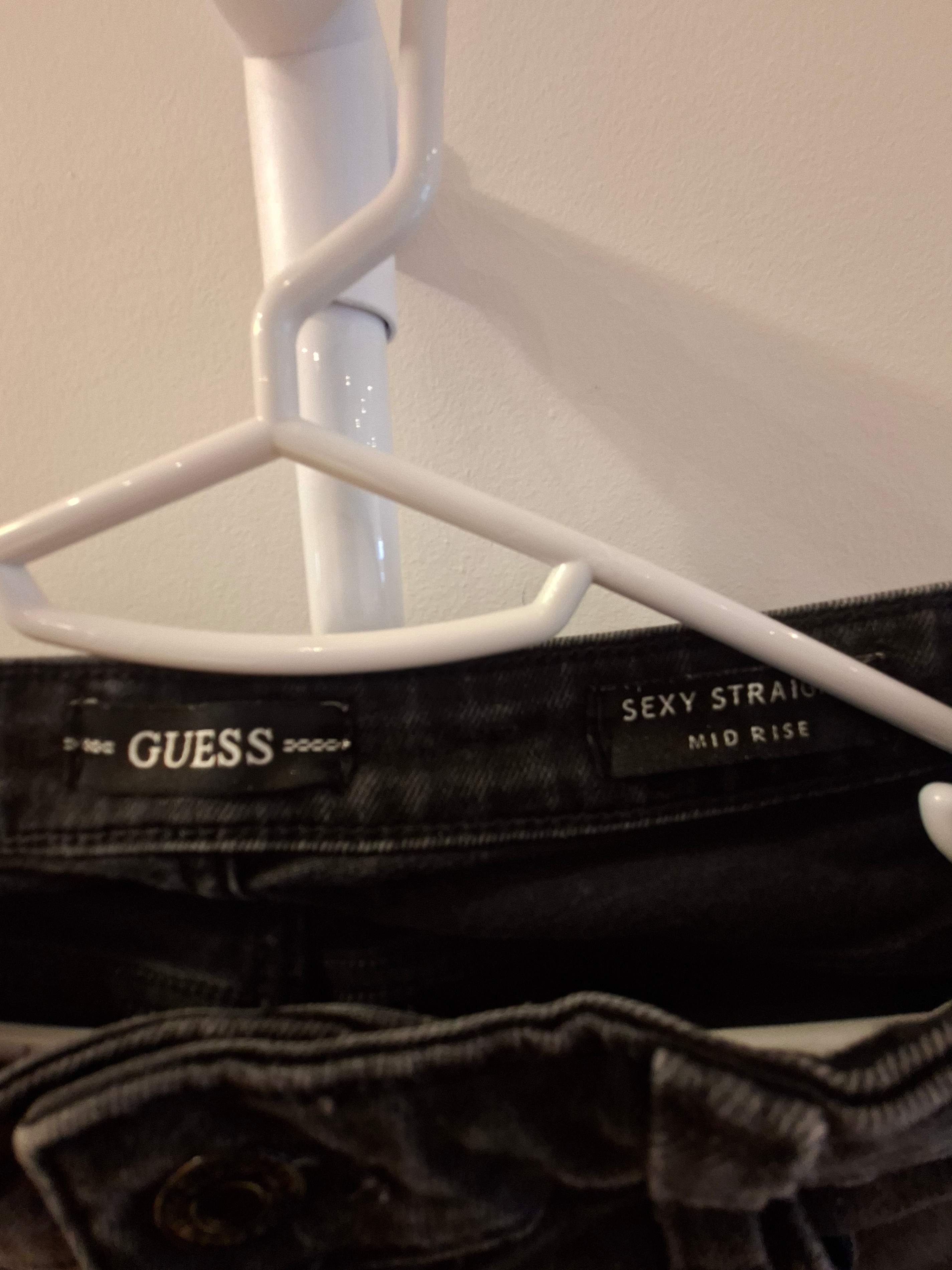 Authentic Guess Sexy Straight Mid Rise Jeans - Black - photo 2