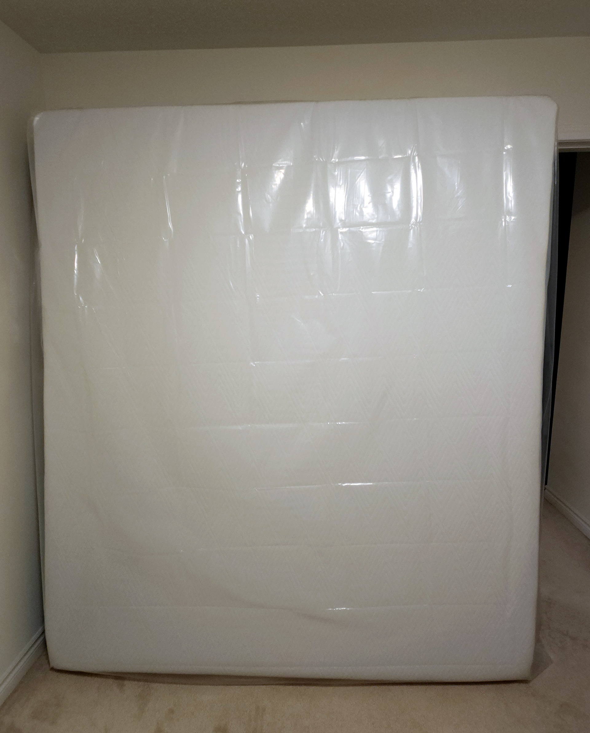 Like New Cal King Mattress - 10" Hybrid | Memory Foam - photo 4