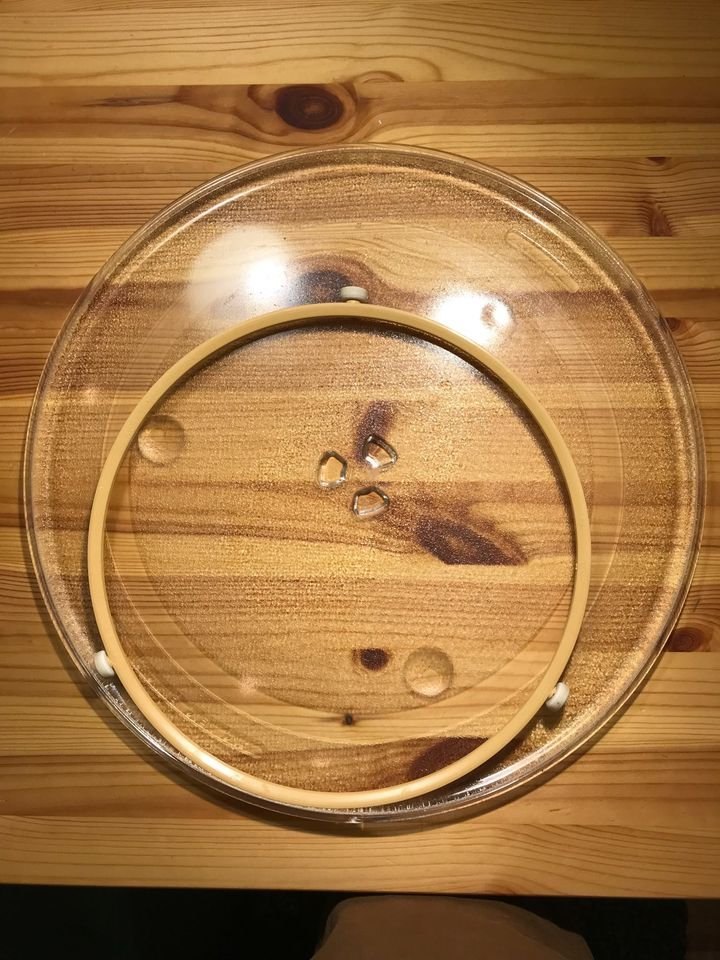 12" Microwave glass plate with an 8" ring