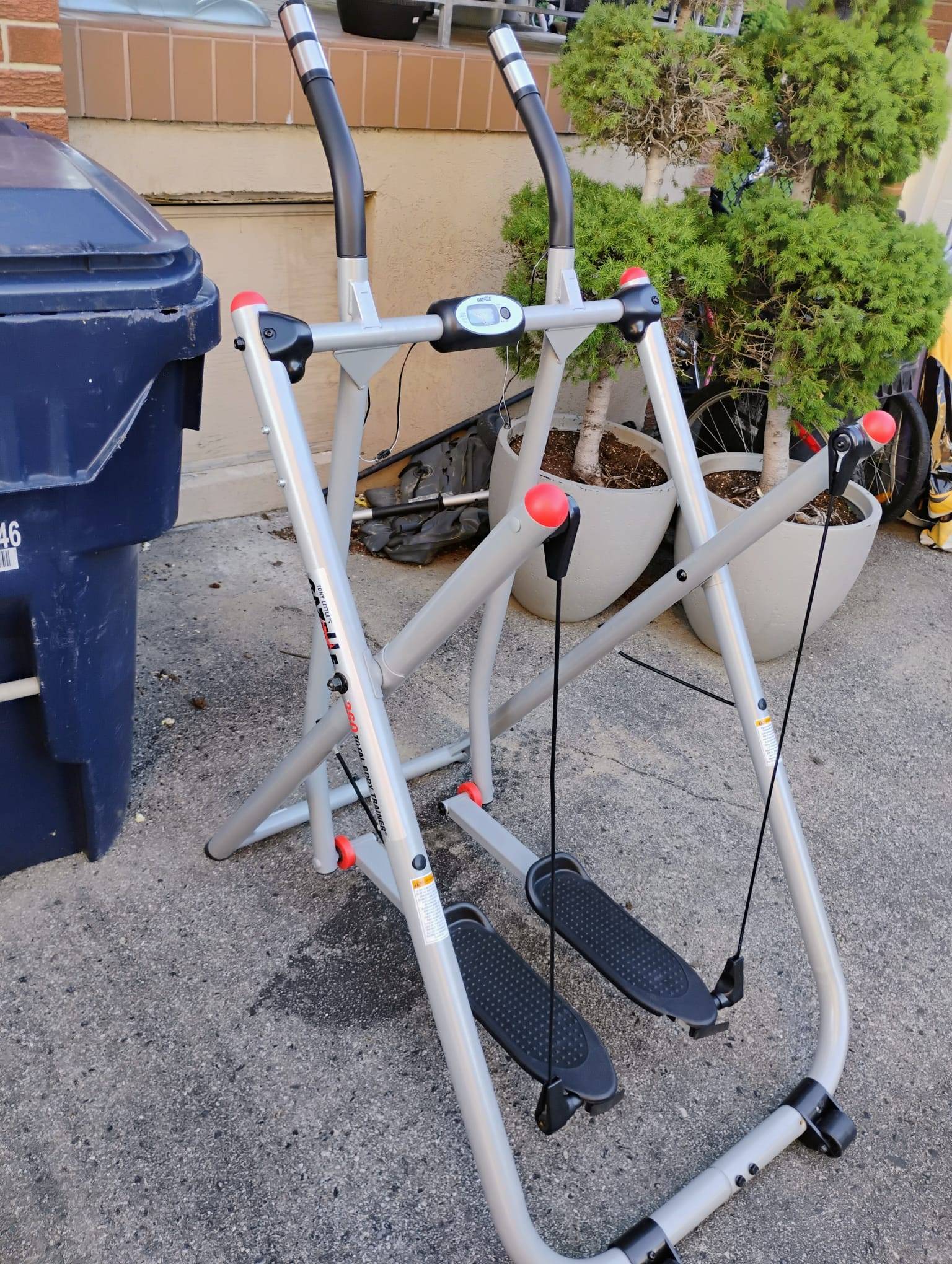 Tony Little's Gazelle 360 Total Body Trainer - photo 2