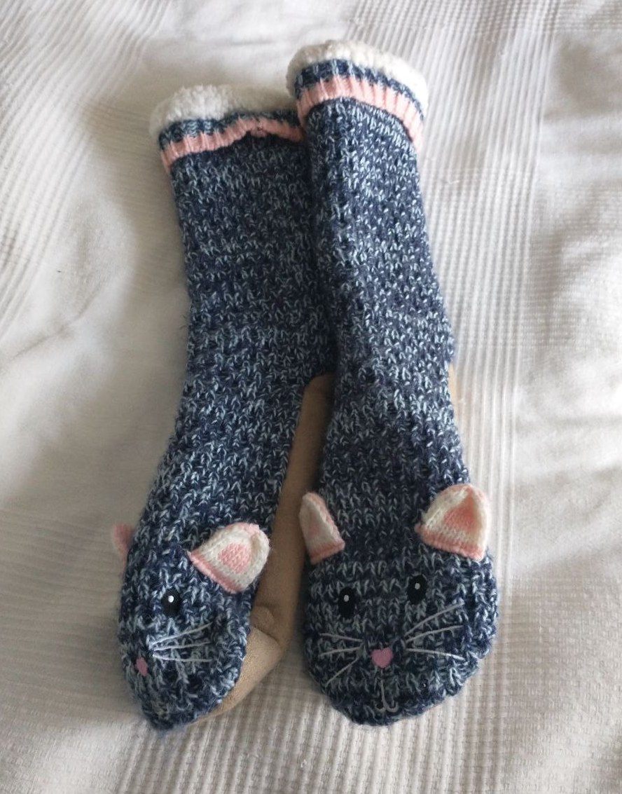 Cat-design Slipper Socks - photo 4