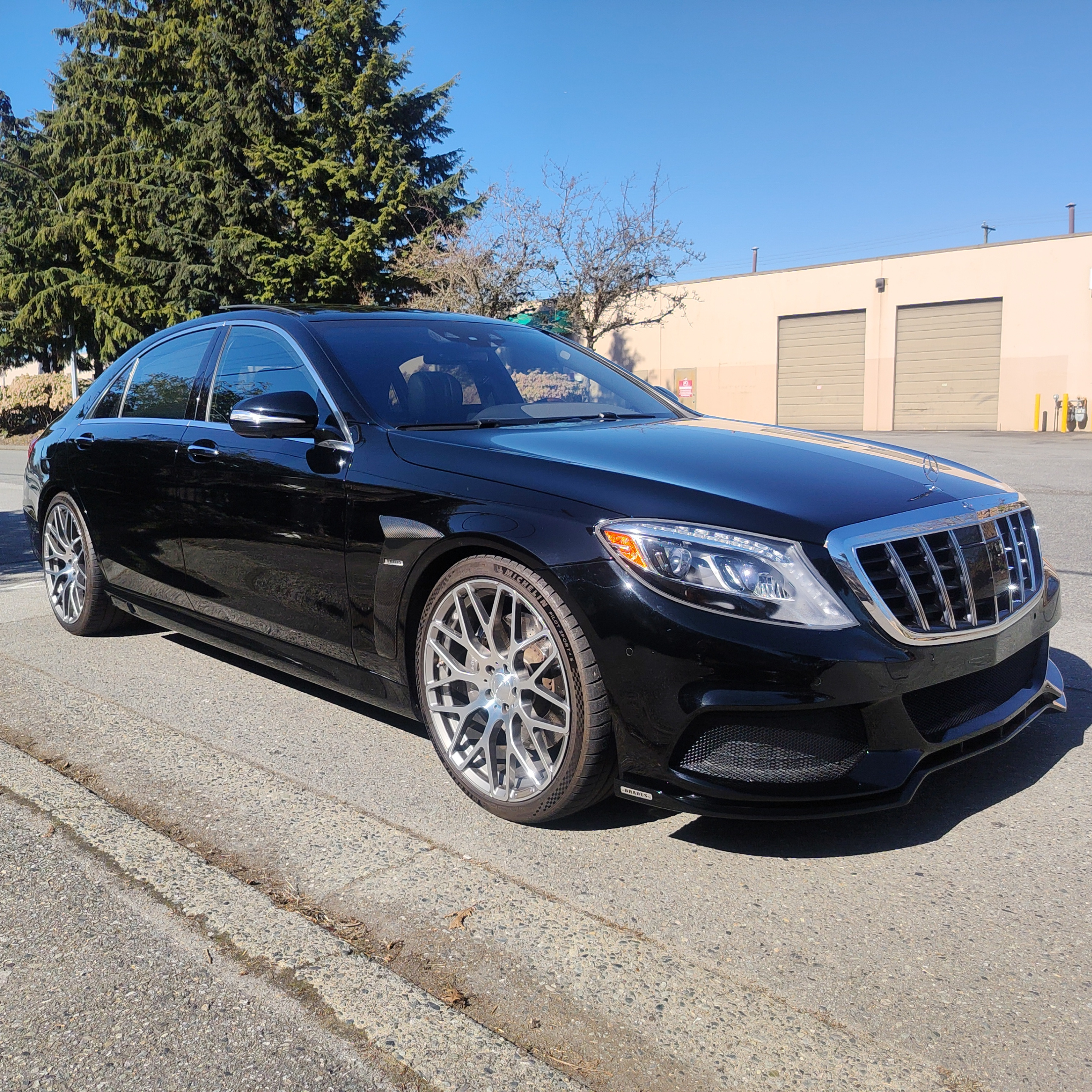 2015 Mercedes Benz S/S550 BRABUS BODYKIT Local BC Car 53,000 KM - photo 3