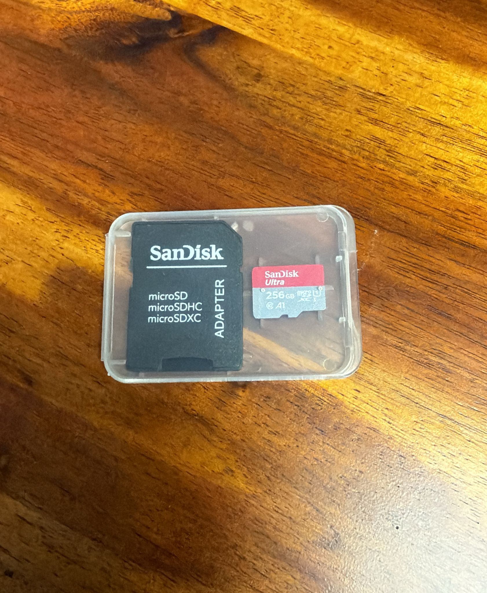 SanDisk 256GB Ultra microSDXC UHS-I Memory Card + Adapter