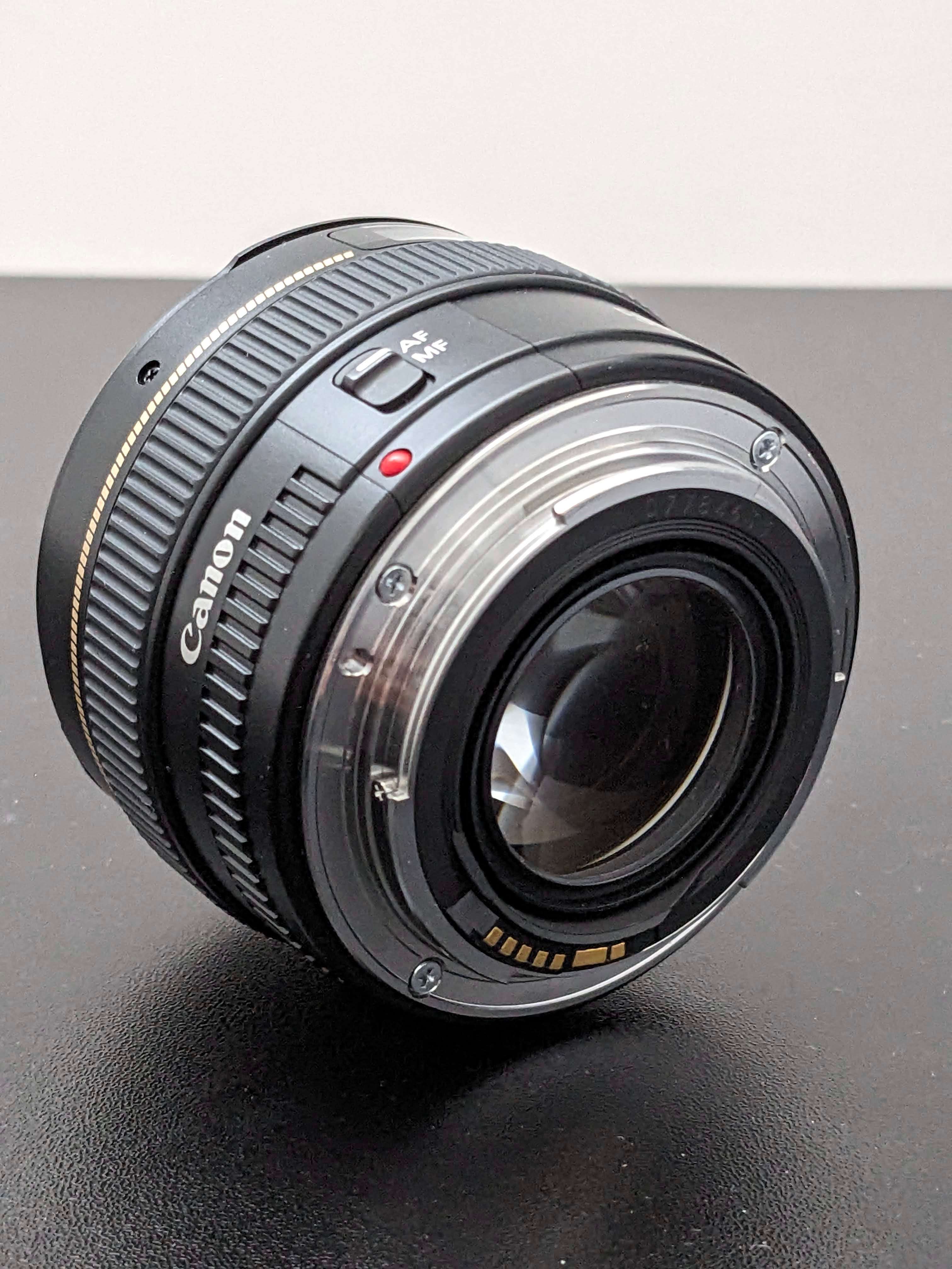 Canon EF 50mm f/1.4 USM Lens