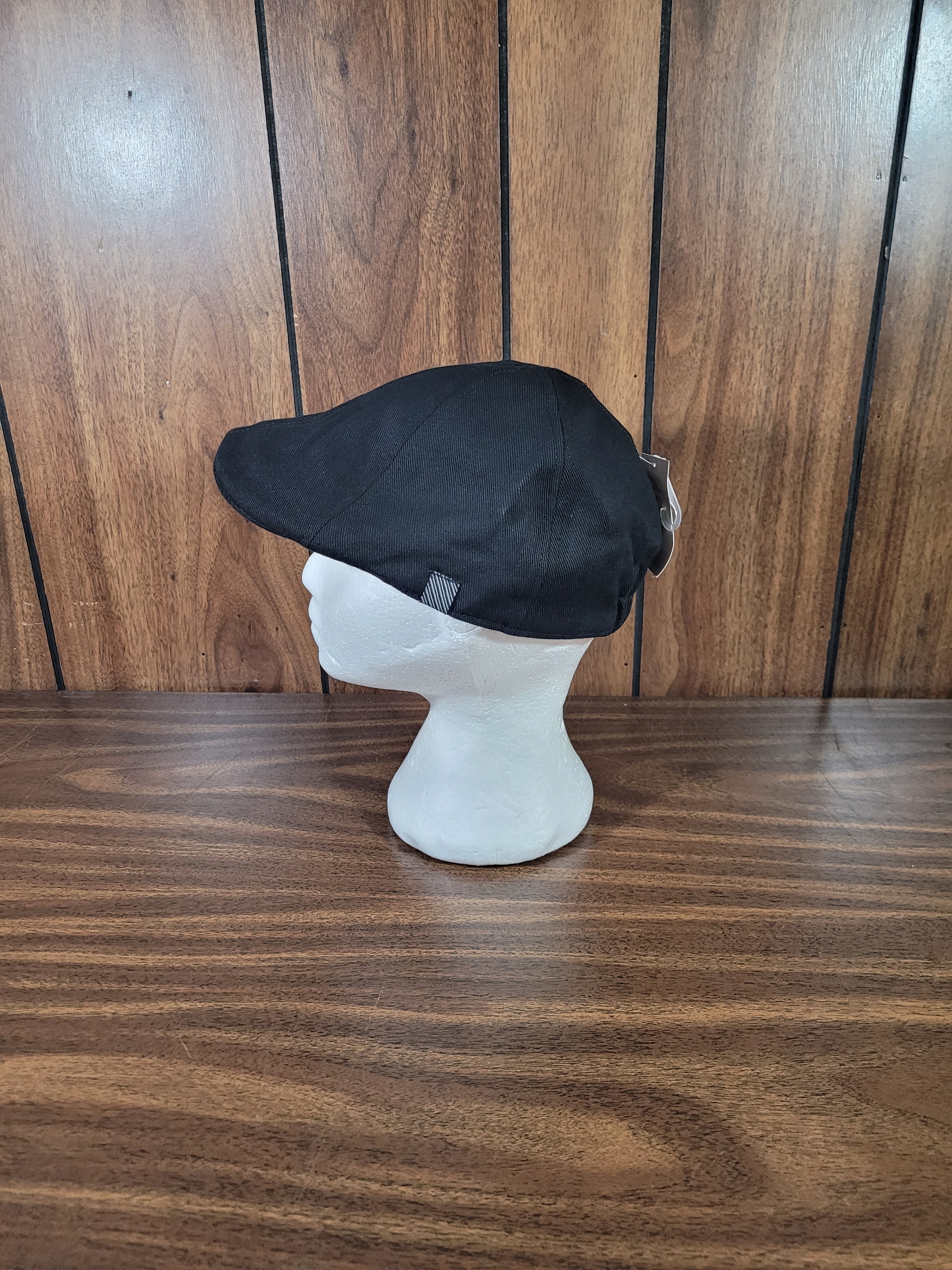 Black Flat Cap - photo 4