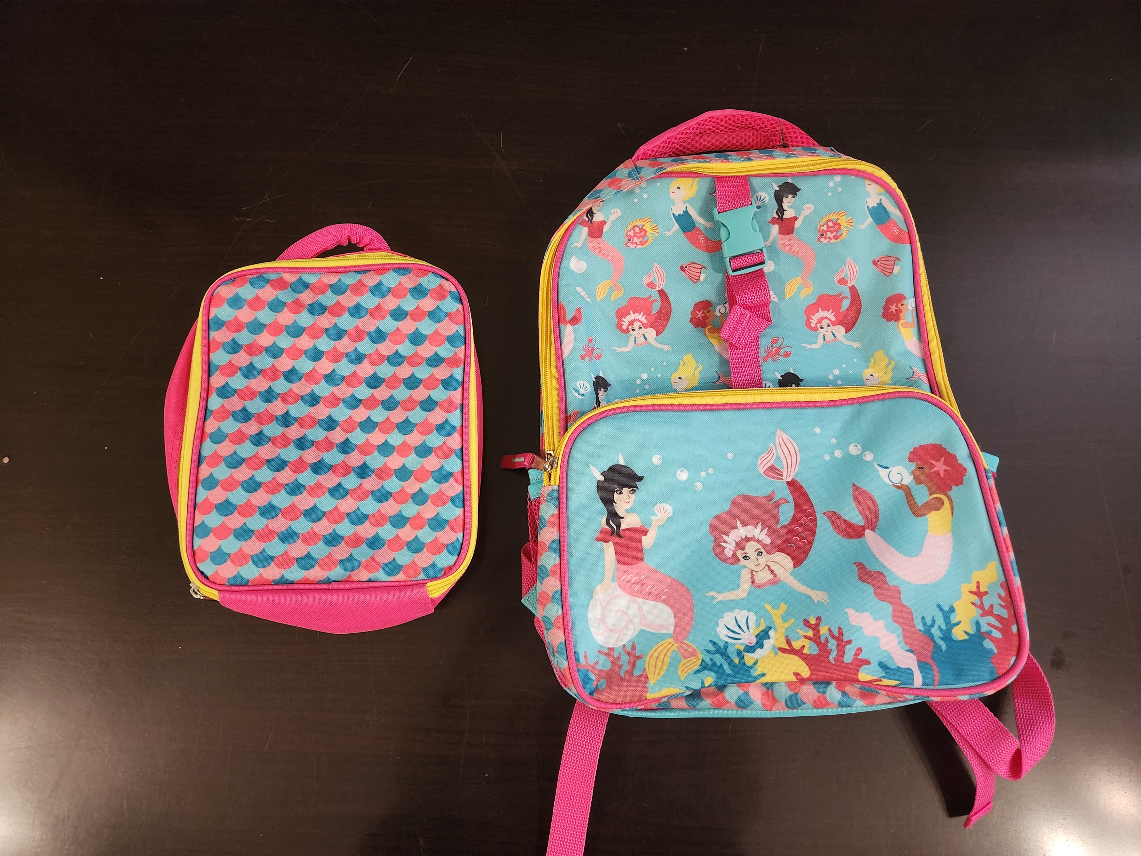 NEW Colorful backpack with a mermaid theme w/ matching lunch bag