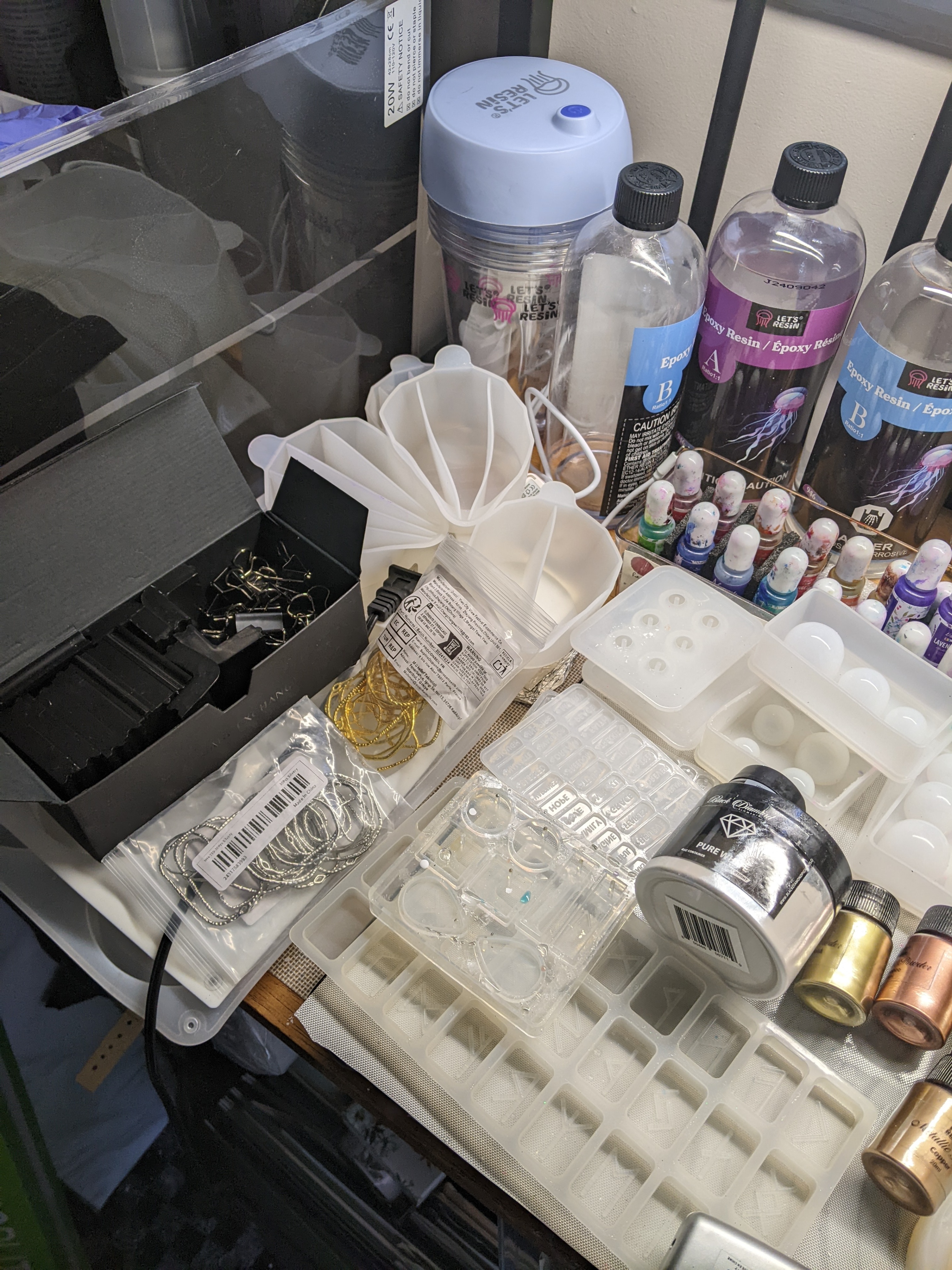 Epoxy Resin & Supplies - photo 2