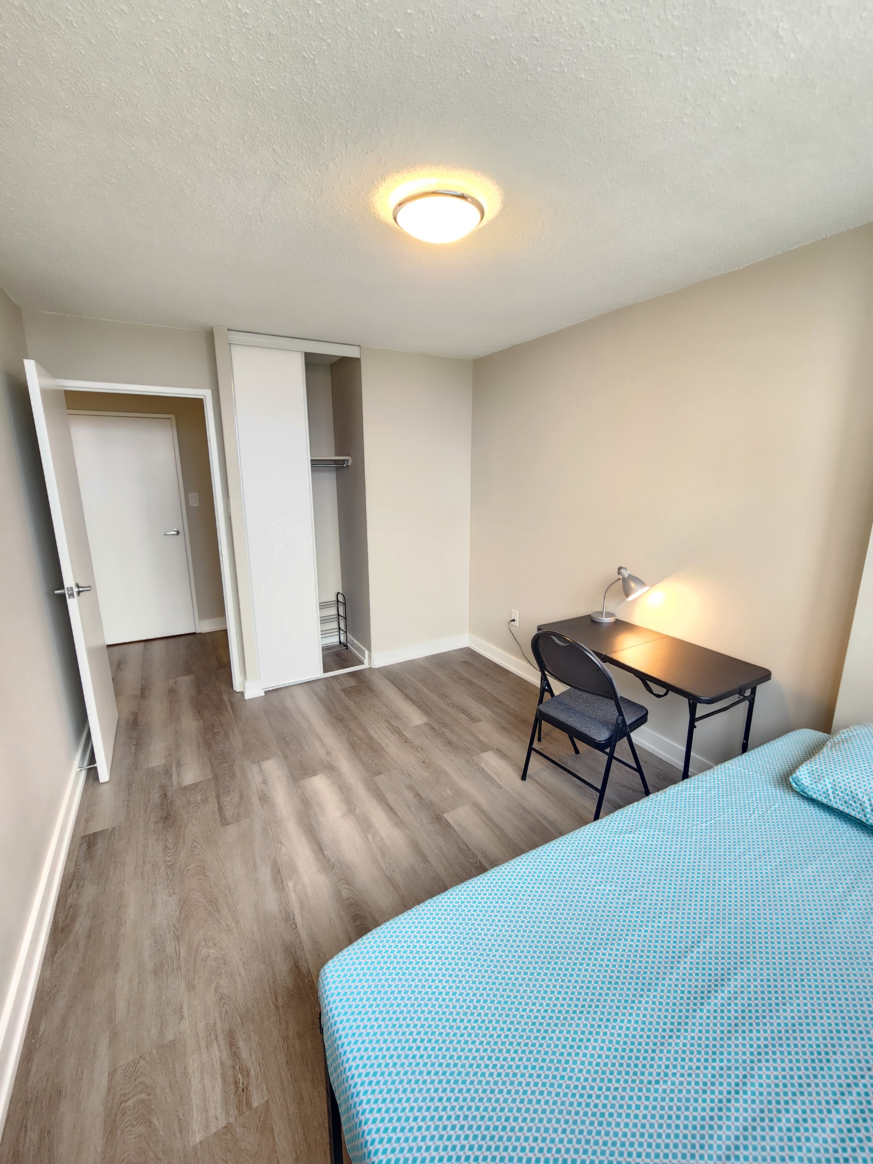 🌟 Premium Furnished Room for Rent (Females Only) in Condo - photo 2