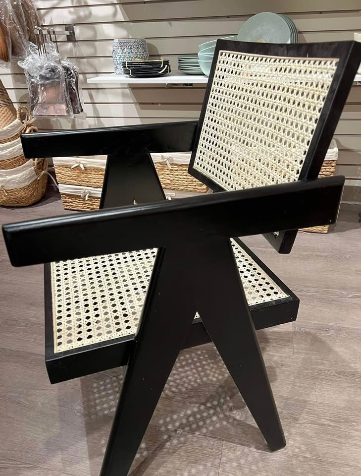 Rattan dining chairs - photo 2