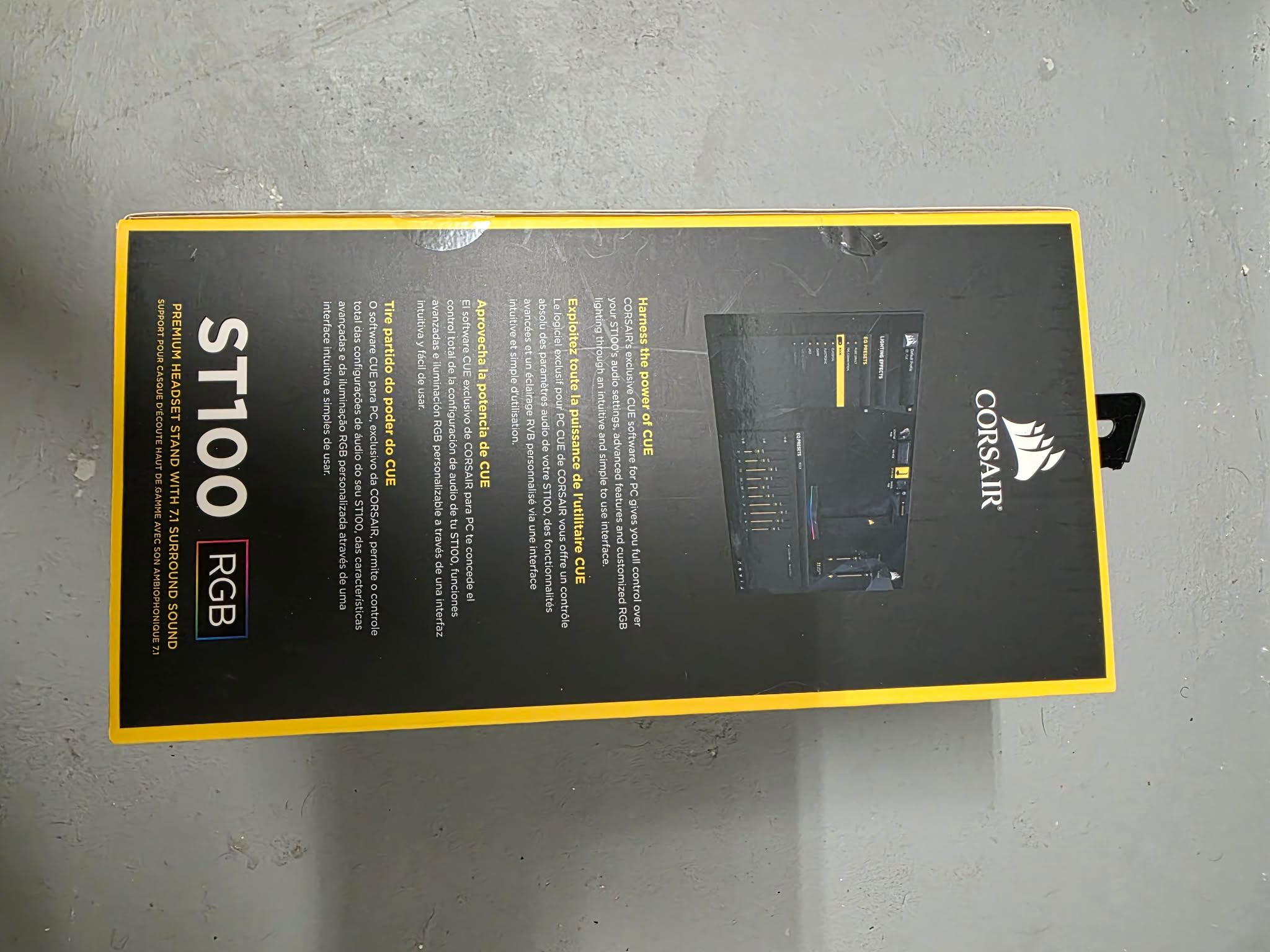 Corsair ST100 RGB Headset Stand - photo 4
