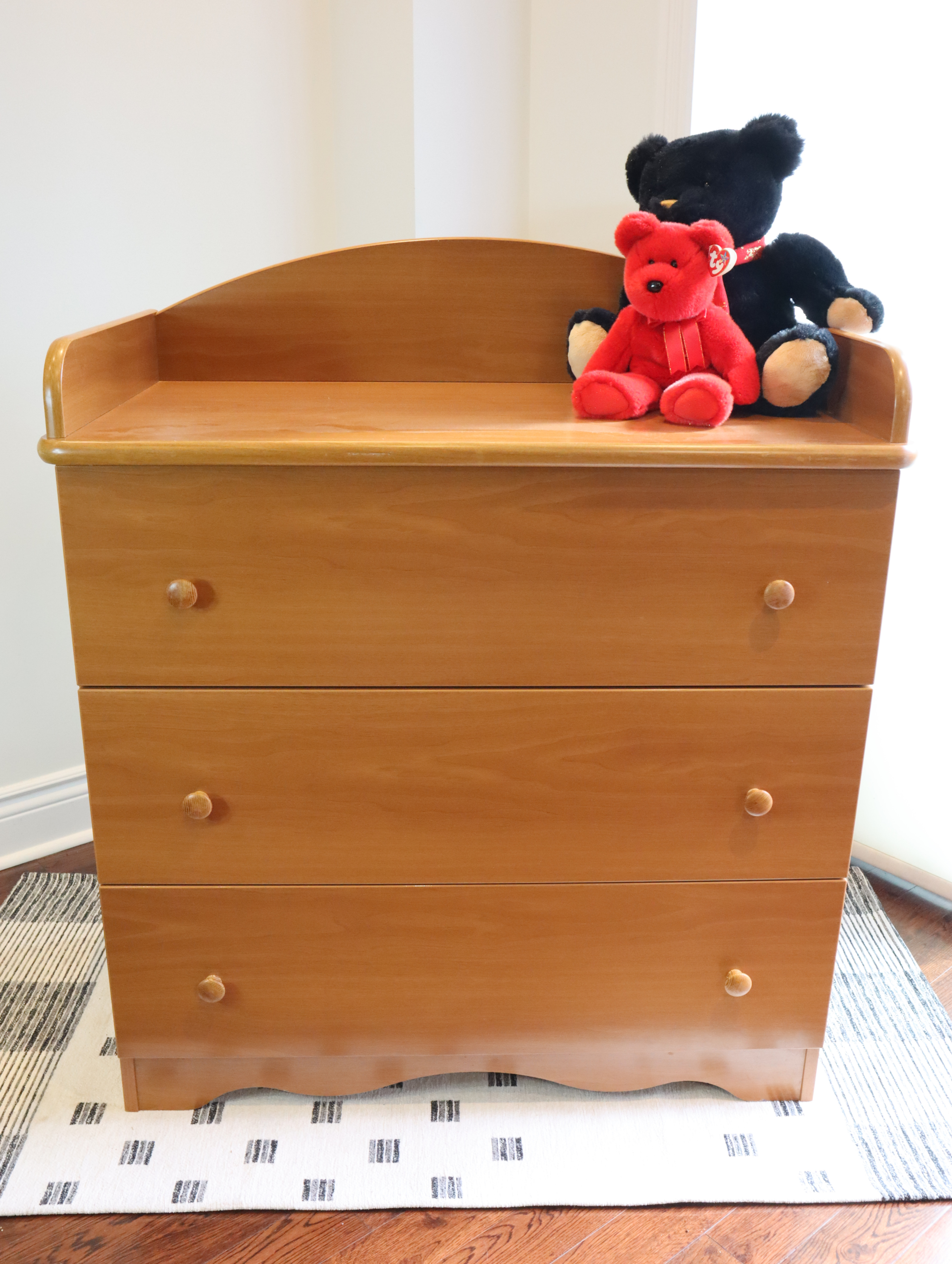 Dresser with Wide Deep Drawers - photo 2