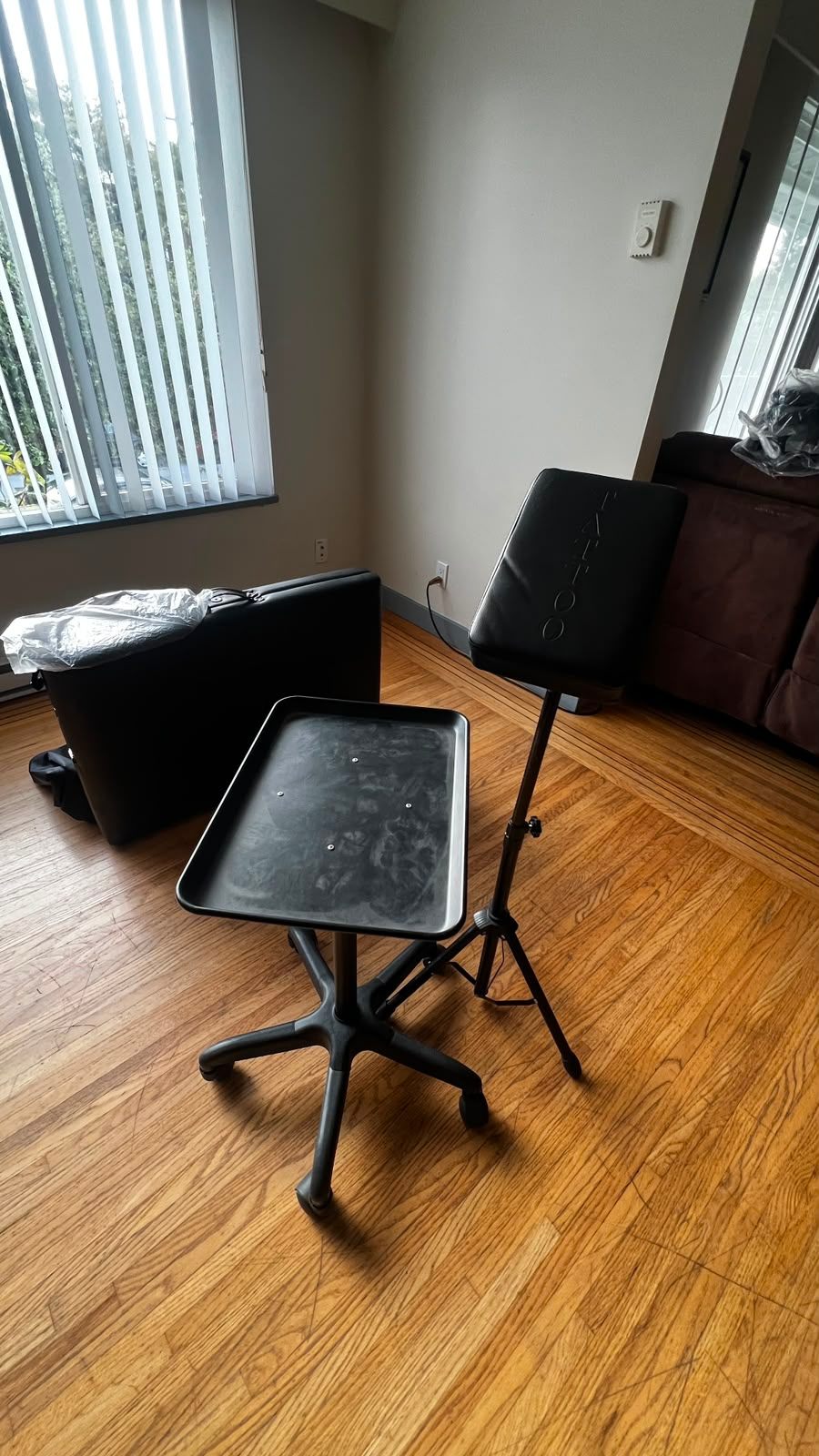 Table massage, Armrest and Tray stand - photo 5