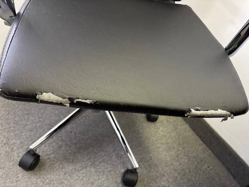 Office Furniture - photo 2