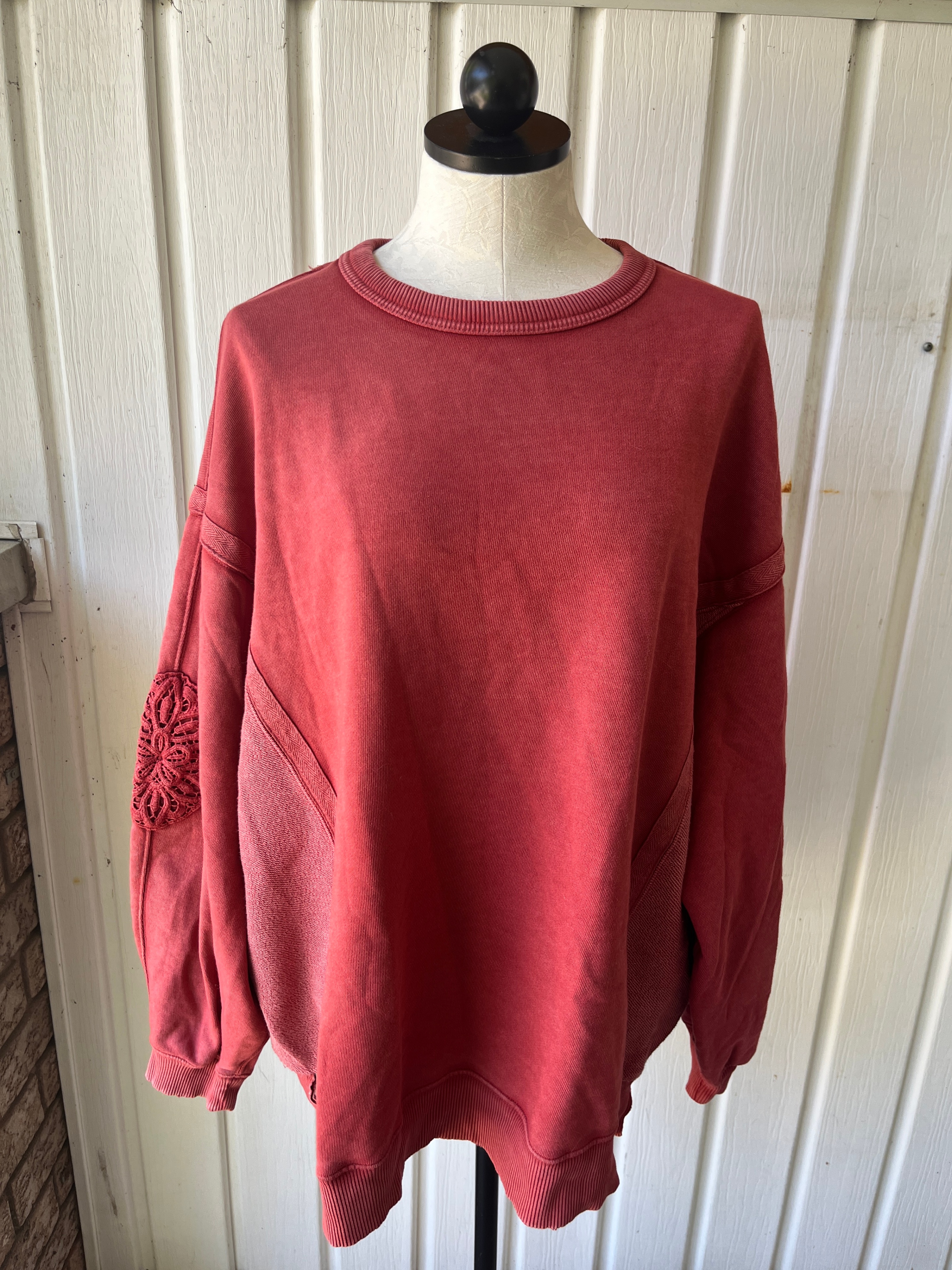 Aerie Red Sweatshirt Size M