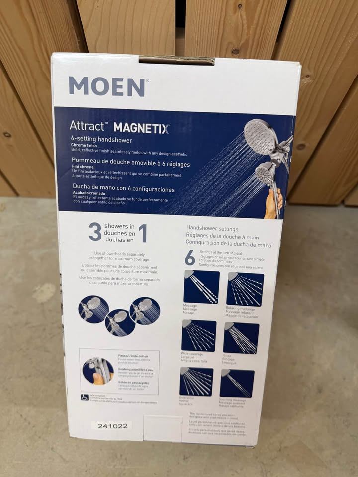 Moen Attract Magnetix 6-Setting Handshower