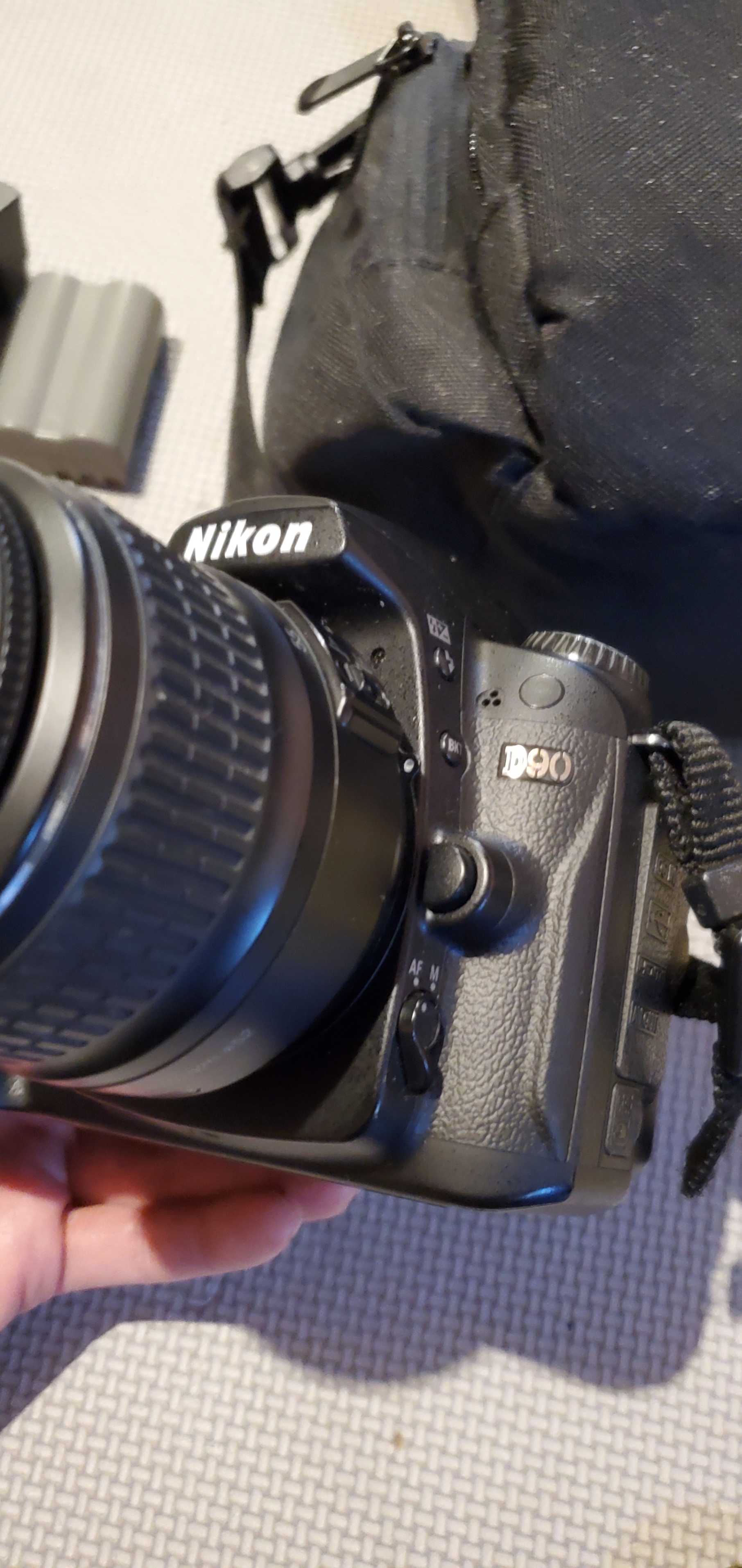 Nikon D90 Digital SLR Camera - photo 2