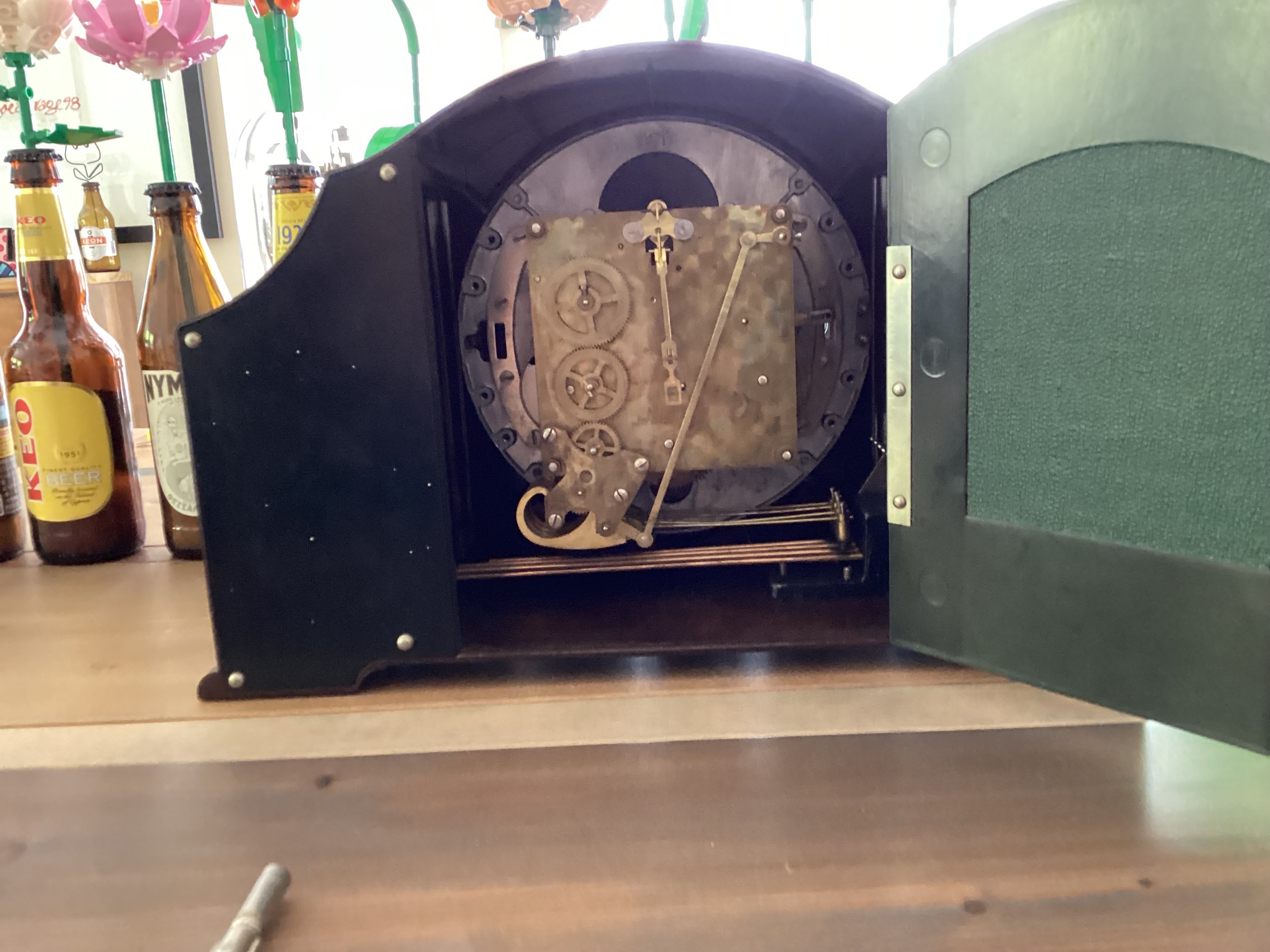Chiming Vintage Mantel Clock - photo 2