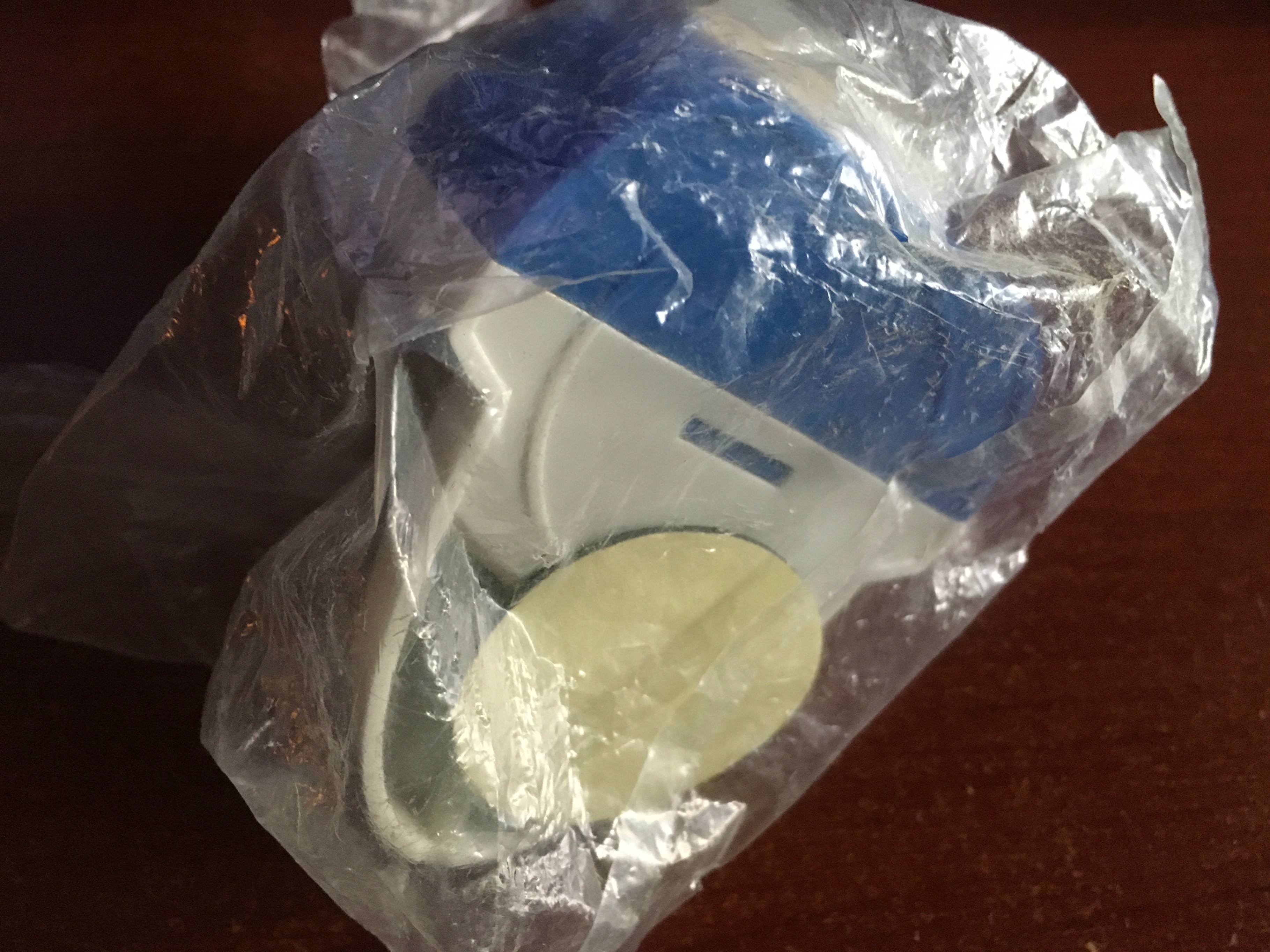 Automatic Squeeze Toothpaste Dispenser - photo 2