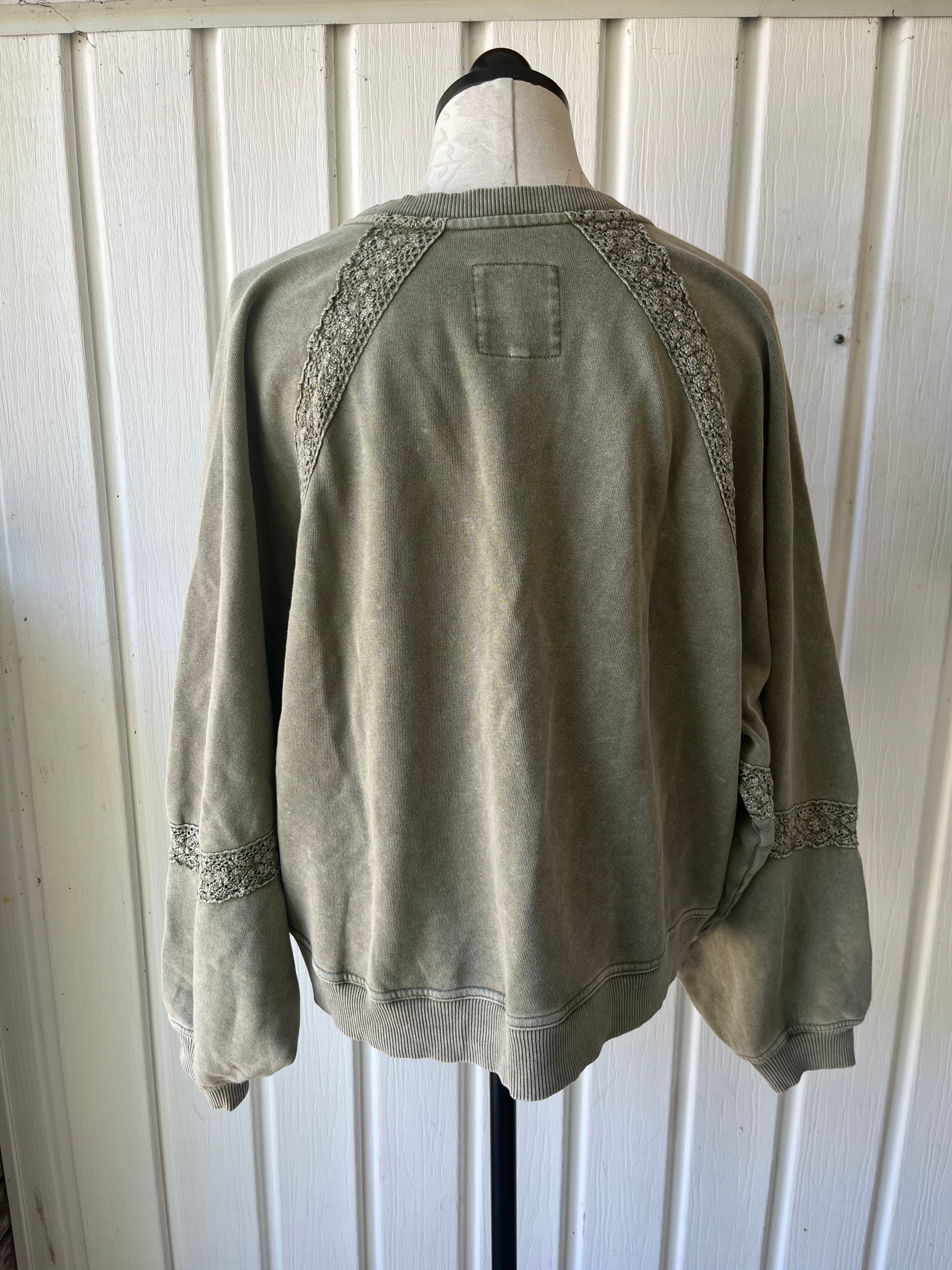 Aerie Green Embroidered Sweatshirt - Medium - photo 2