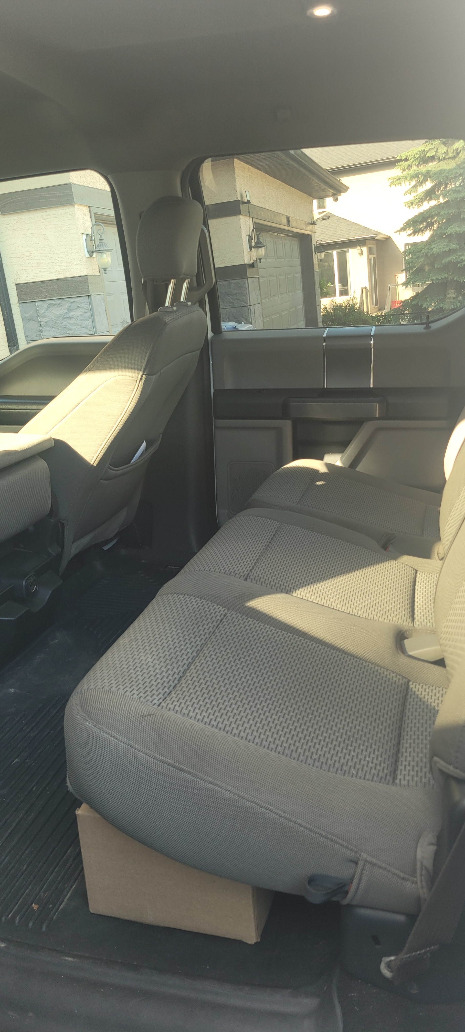 F 150 2019 MODEL SUPER CREW XLT  V8 - photo 4