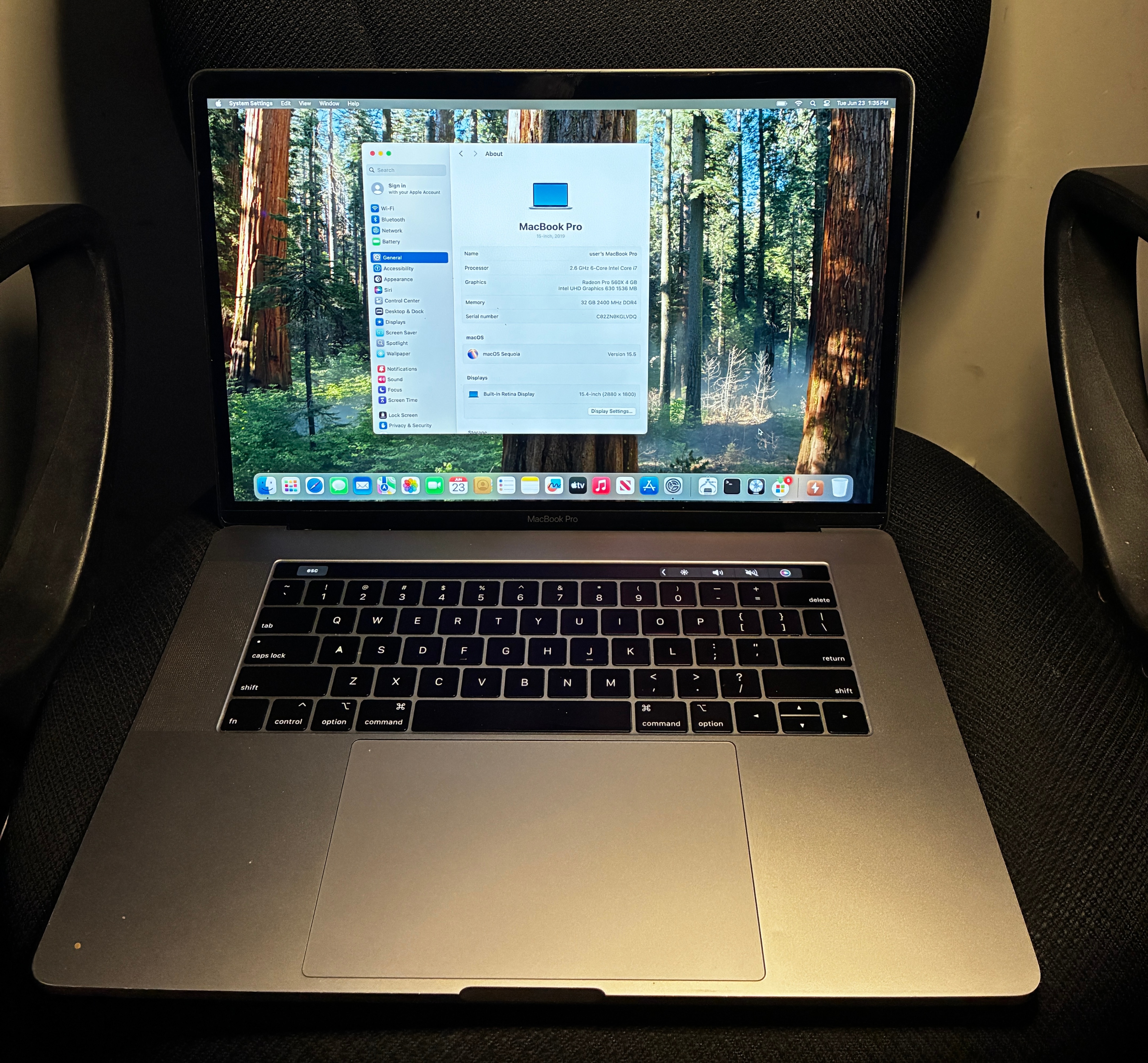 Apple MacBook Pro 15" 2019 SALE!!