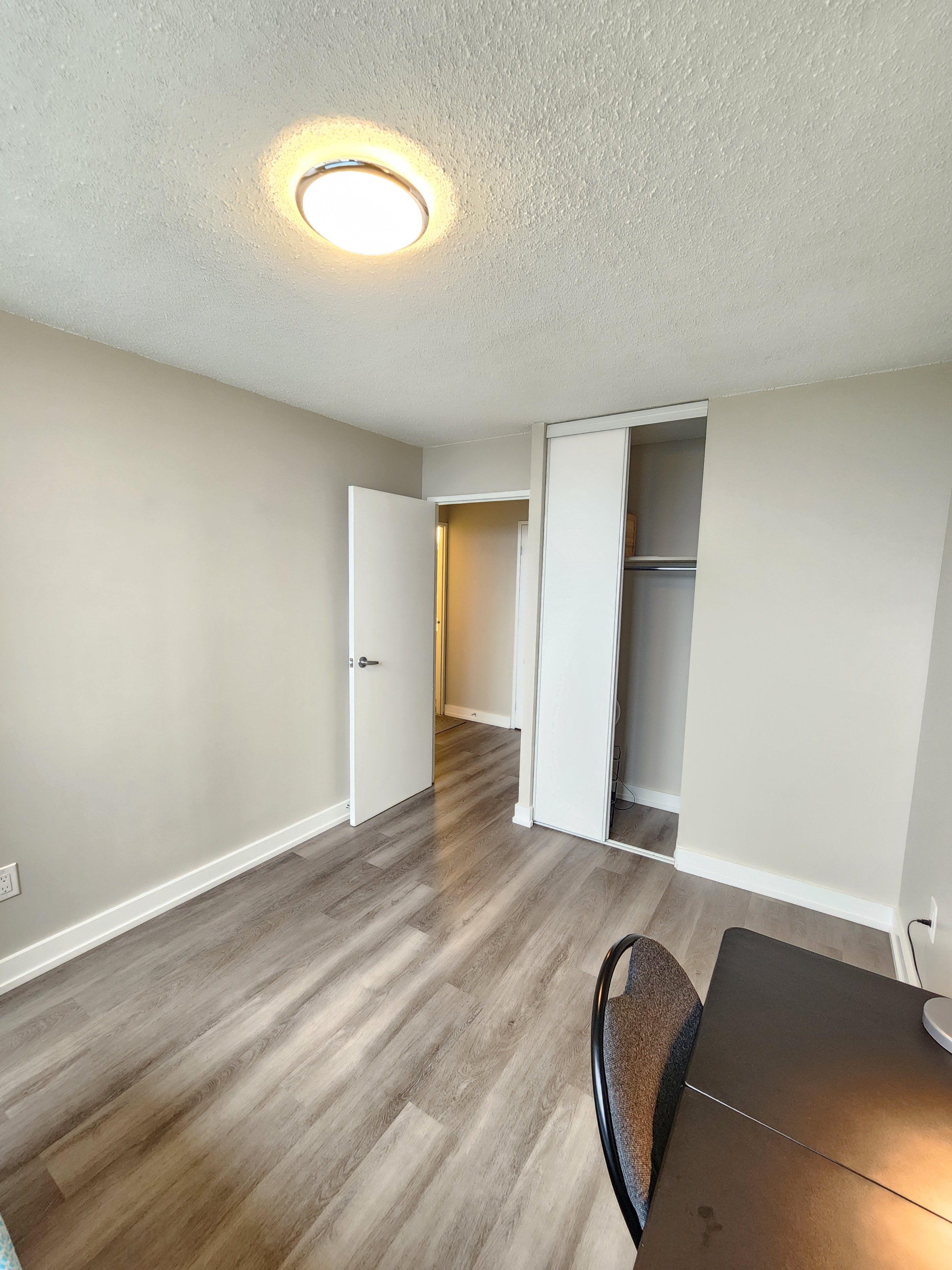 🌟 Premium Furnished Room for Rent (Females Only) in Condo - photo 3